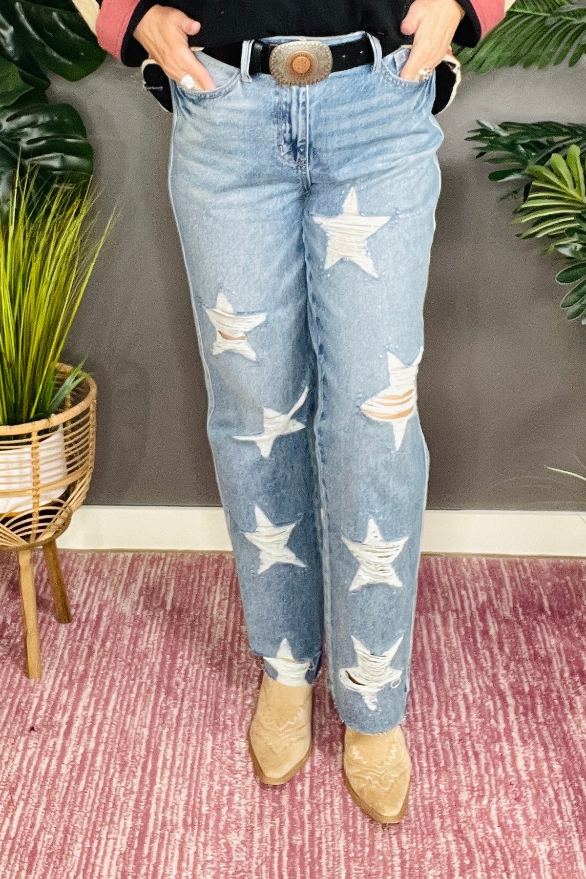 Celeste High Waist Star Shaped Destroy Straight Jeans