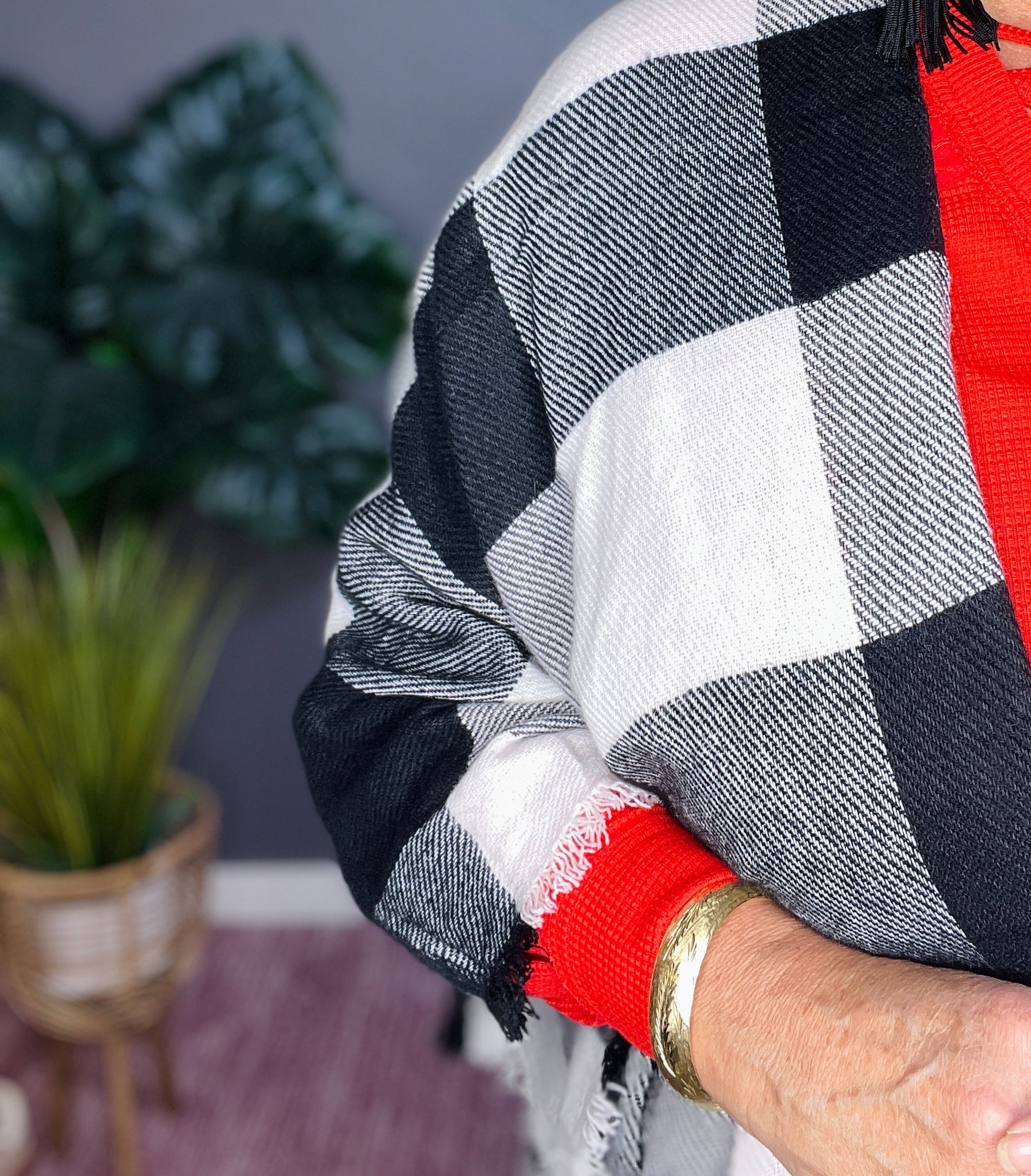 Style Wrapped In Plaid - OT018BW