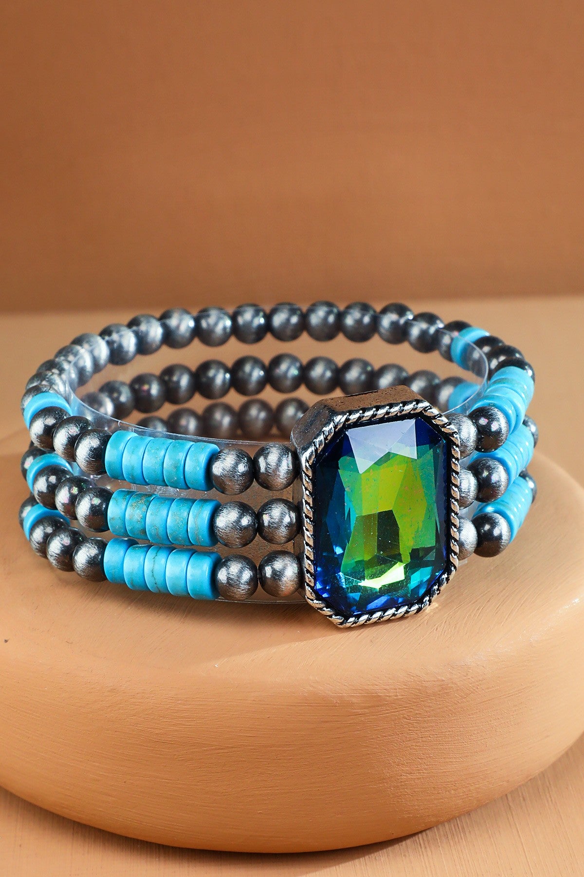Layered Navajo And Glass Bracelet - B031TU