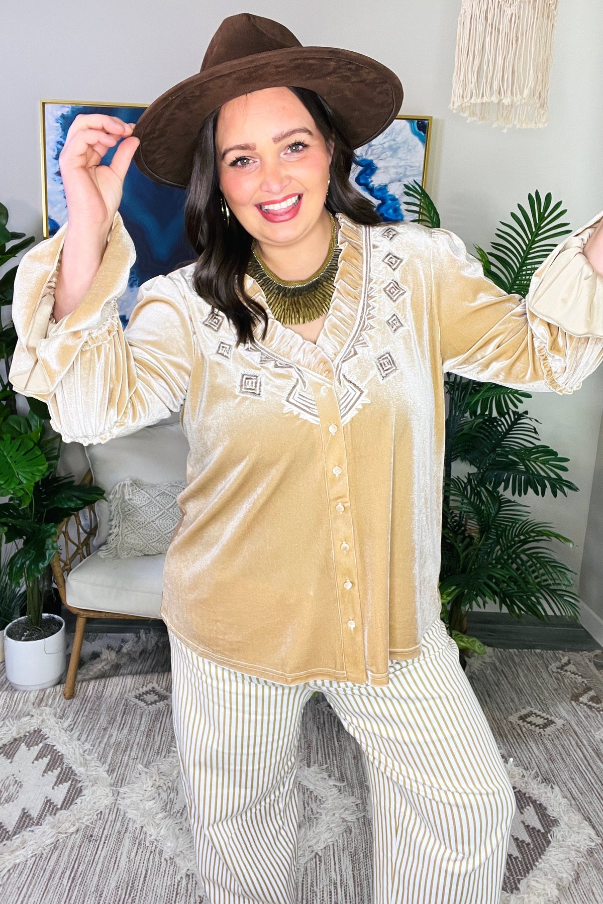 Glamour And Grace Velvet Top - LW026SD
