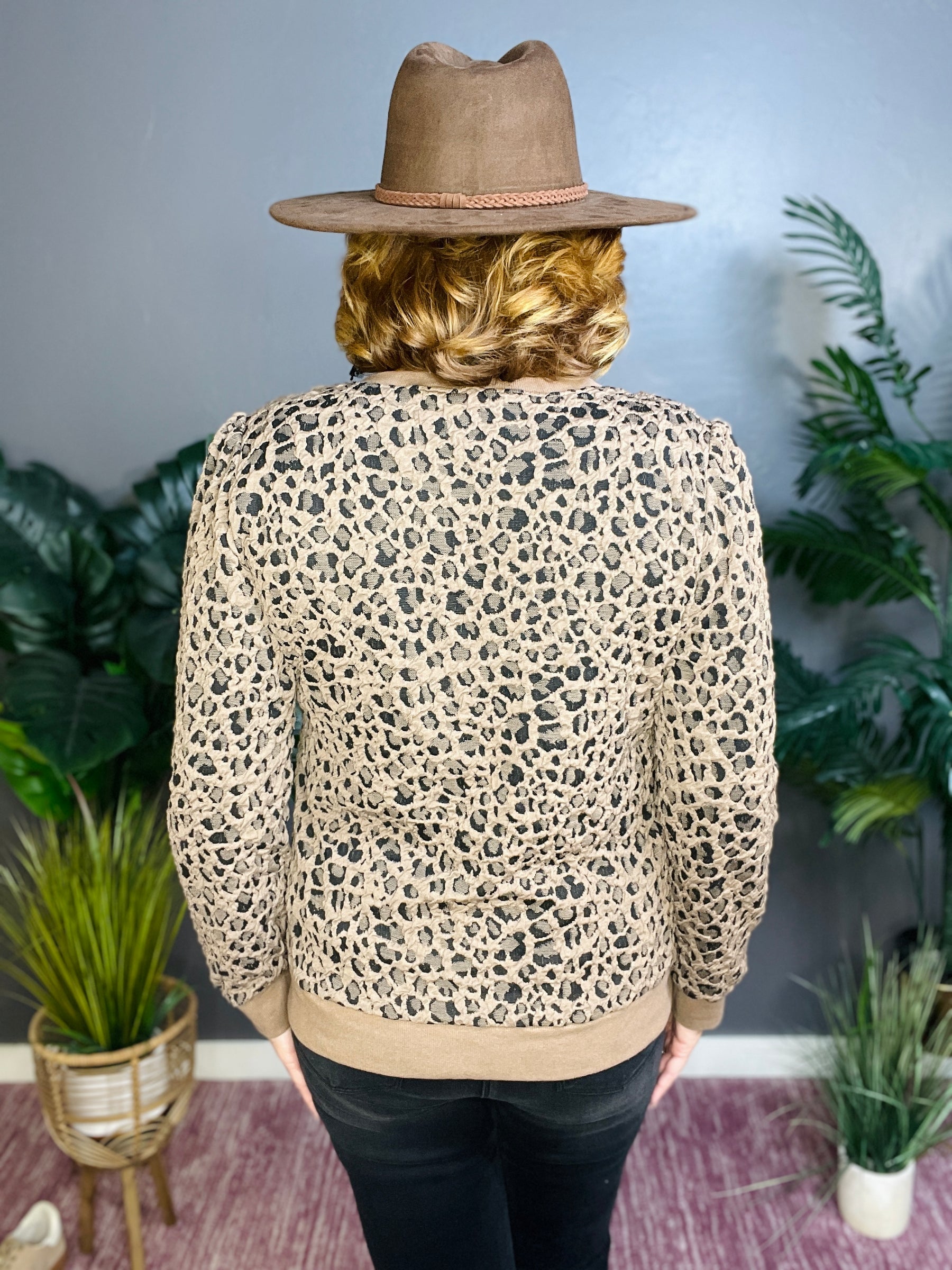 Fierce And Free Ribbed Trim Top