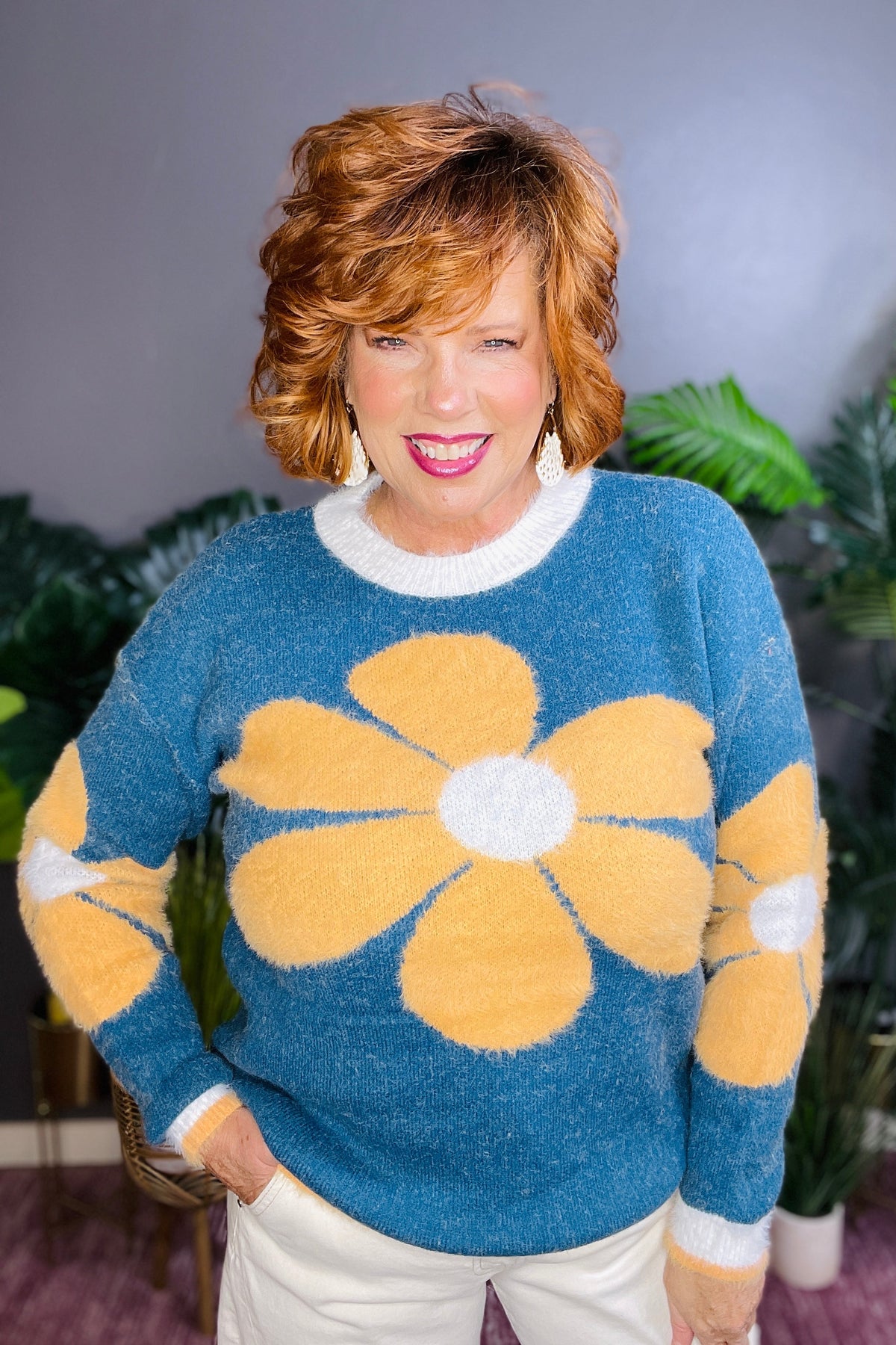 Buy Myself Flowers Sweater (2 Colors)