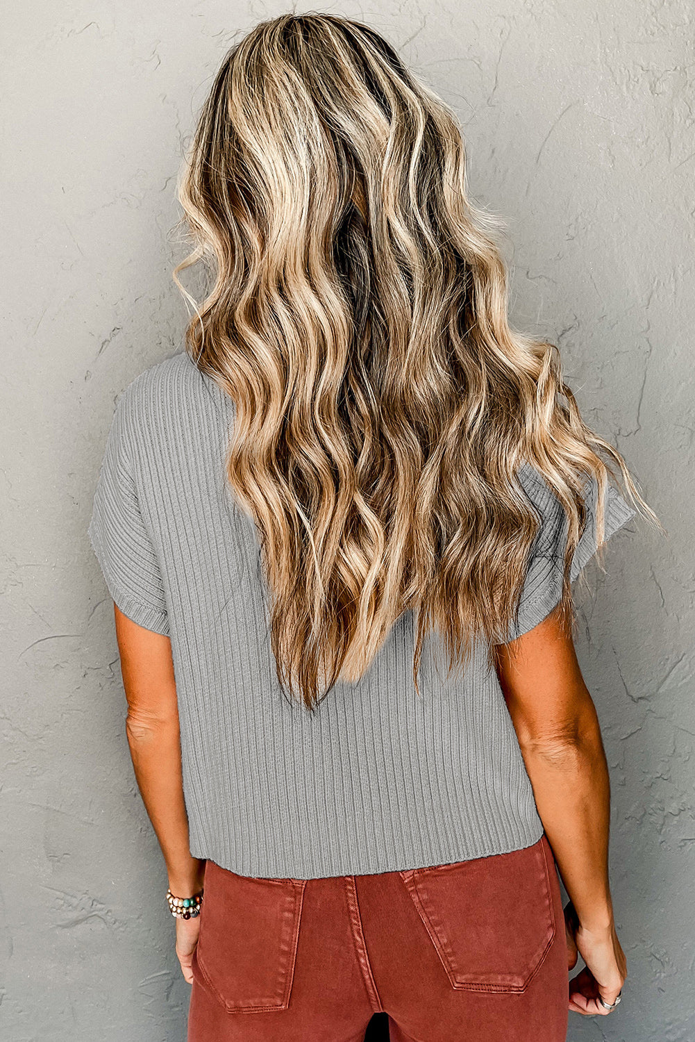 Casually Chic Gray Ribbed Knit Sweater