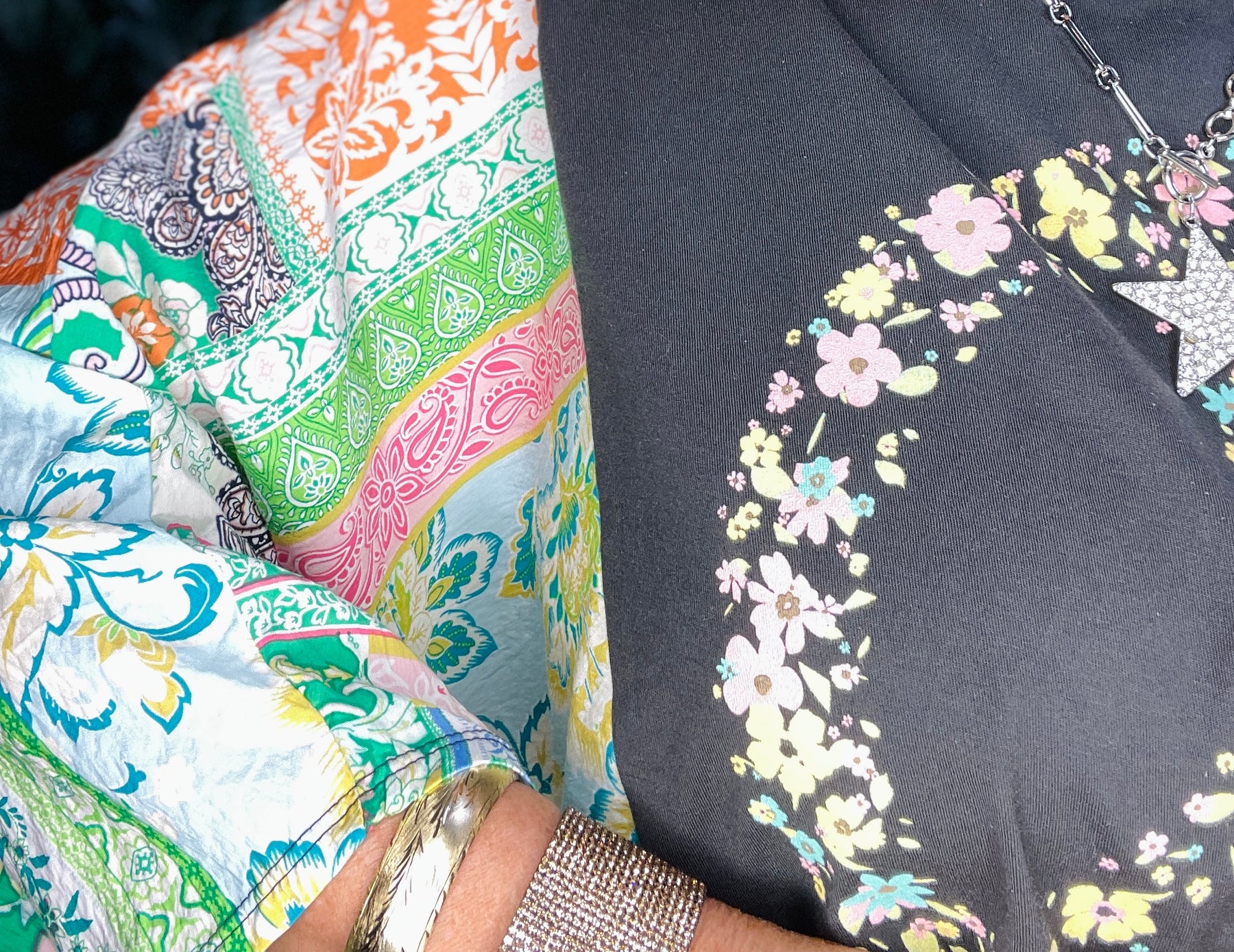 Live In Peace Flutter Sleeves Top - S023BK