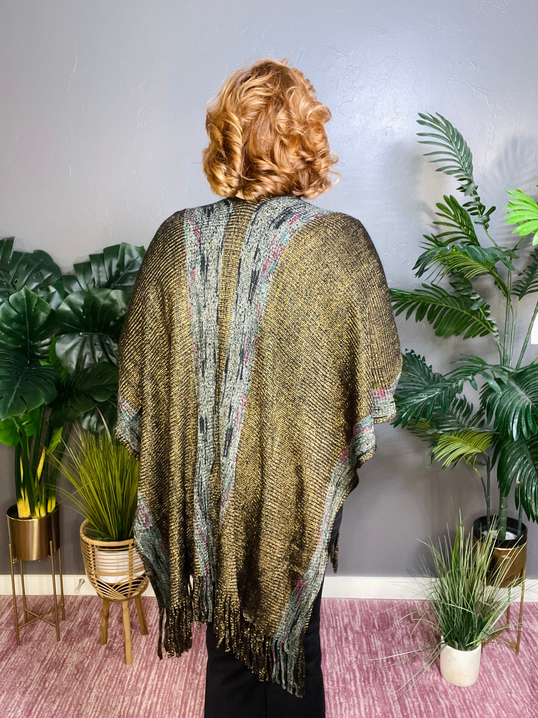 Cute To Cover Gold And Black Shawl - OT037GB