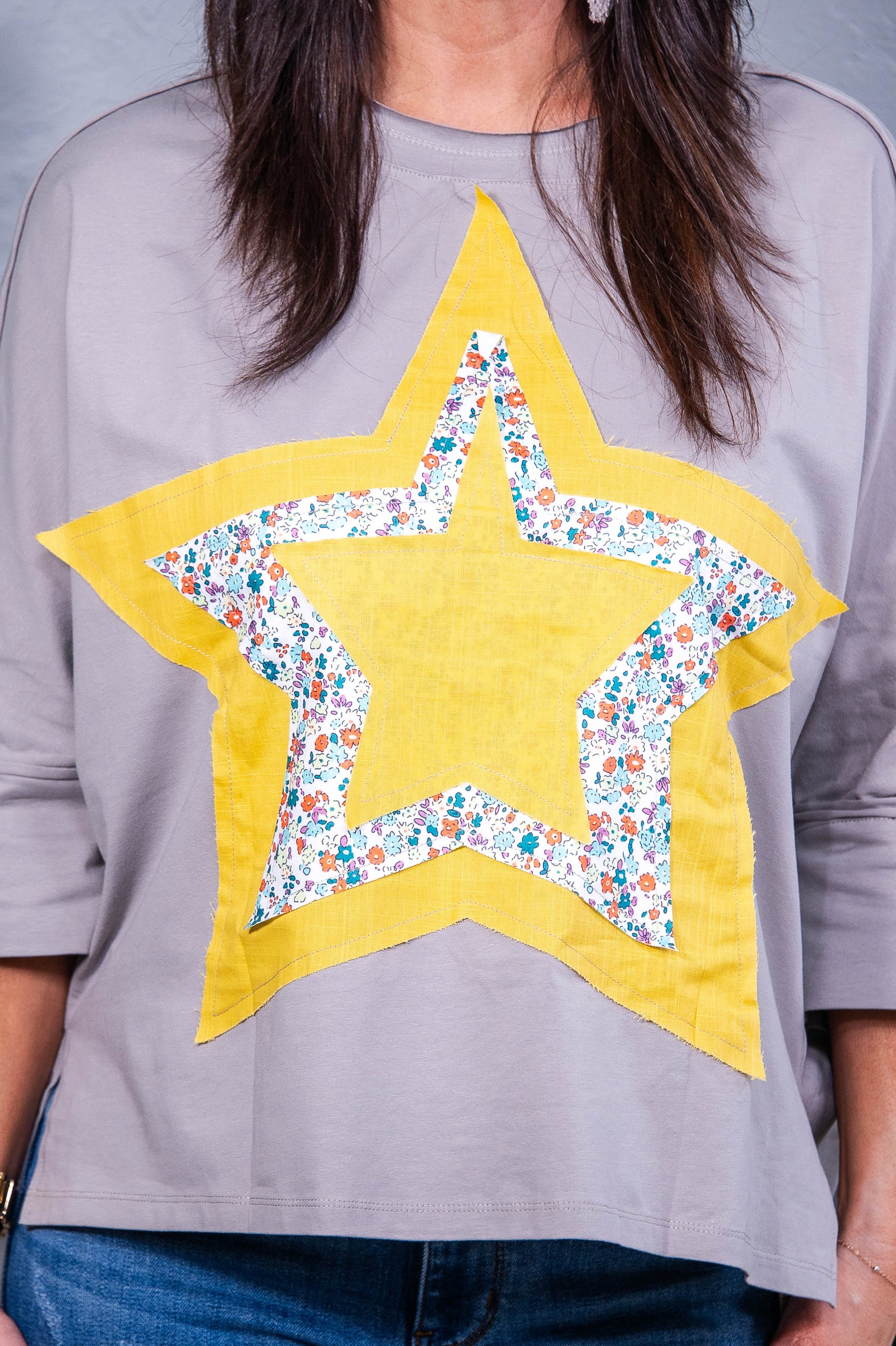 Waiting On A Shooting Star Medium Grey Floral/Star Top - T11161GR