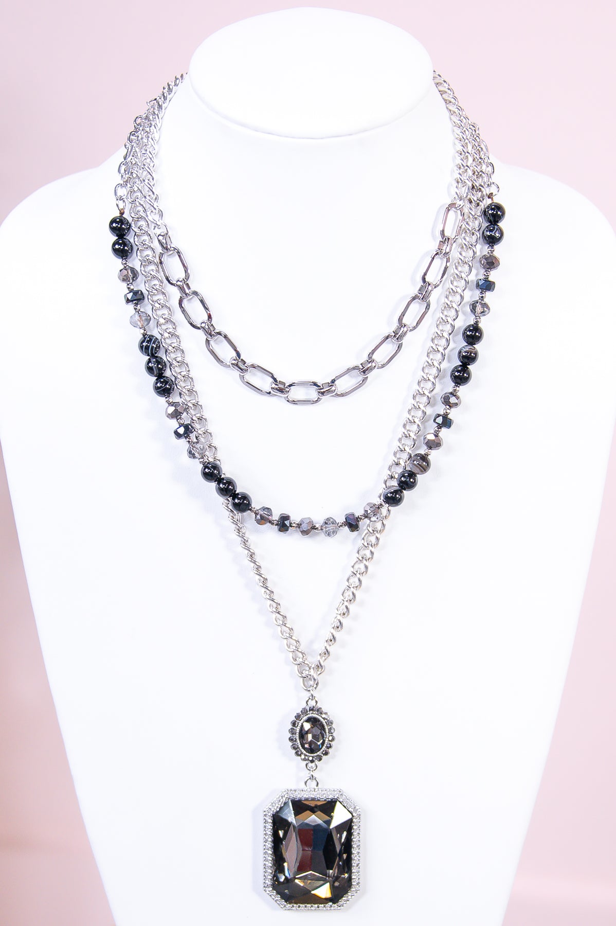 Black Chain Link Beaded Layered Pendant Necklace - NEK4330BK
