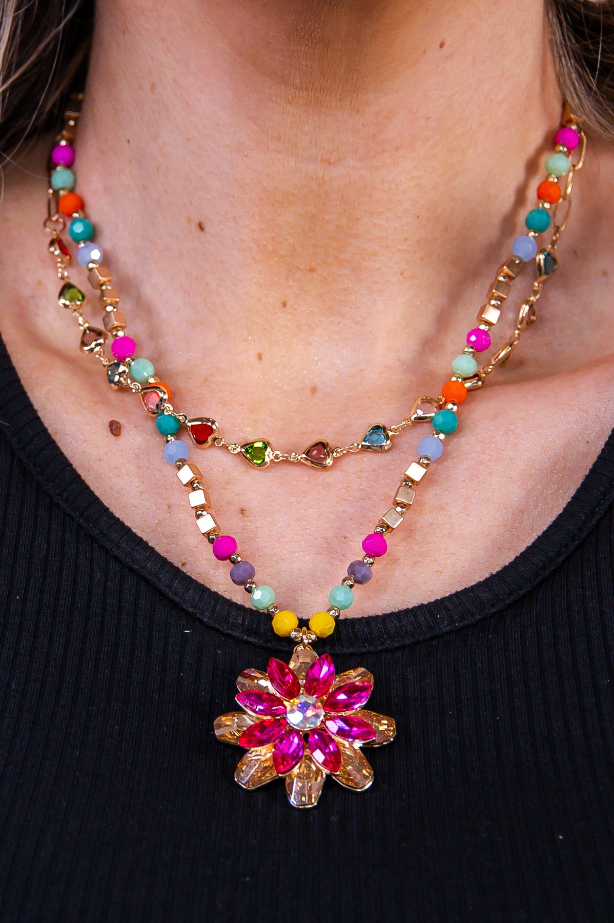 Multi Color/Gold Beaded/Chain Link Floral Stone Pendant Necklace - NEK4340MU