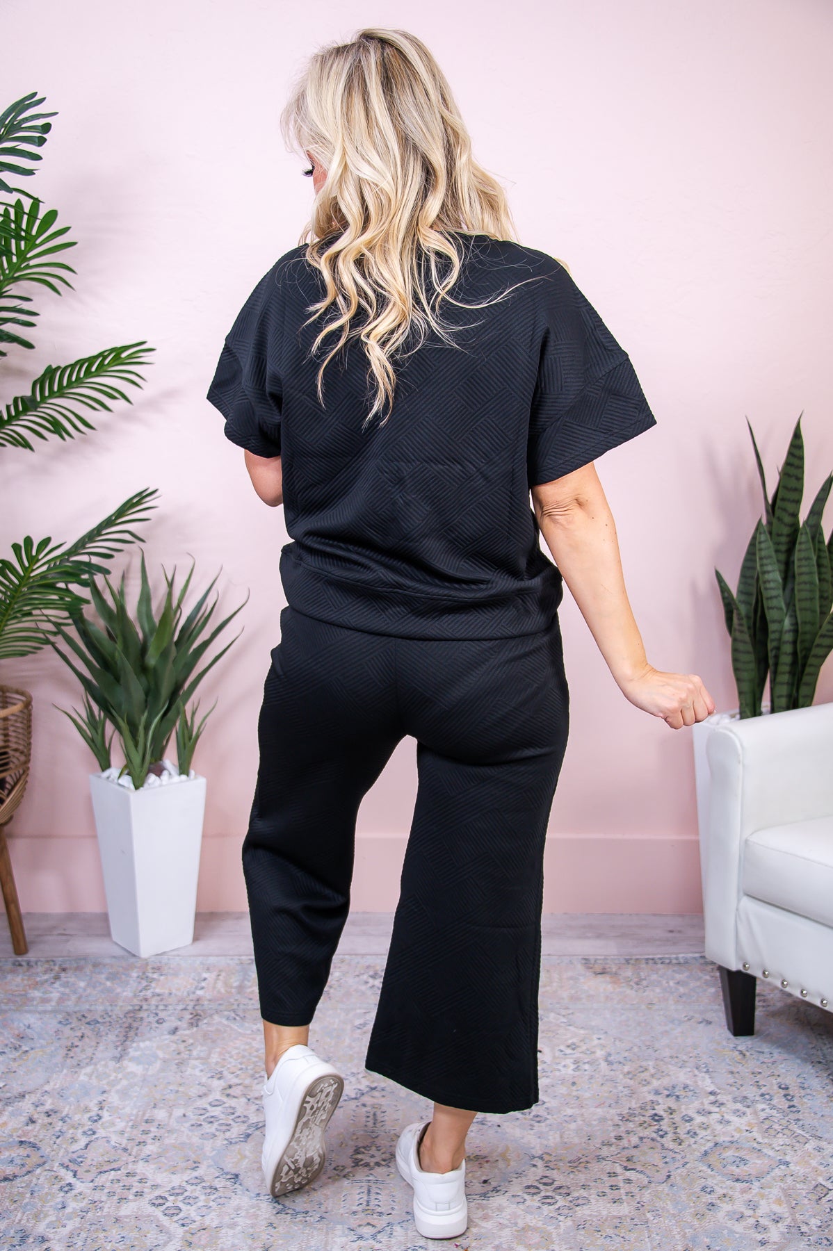Relaxation Goals Black Solid Top/Pant Set (2-Piece Set) - T8157BK