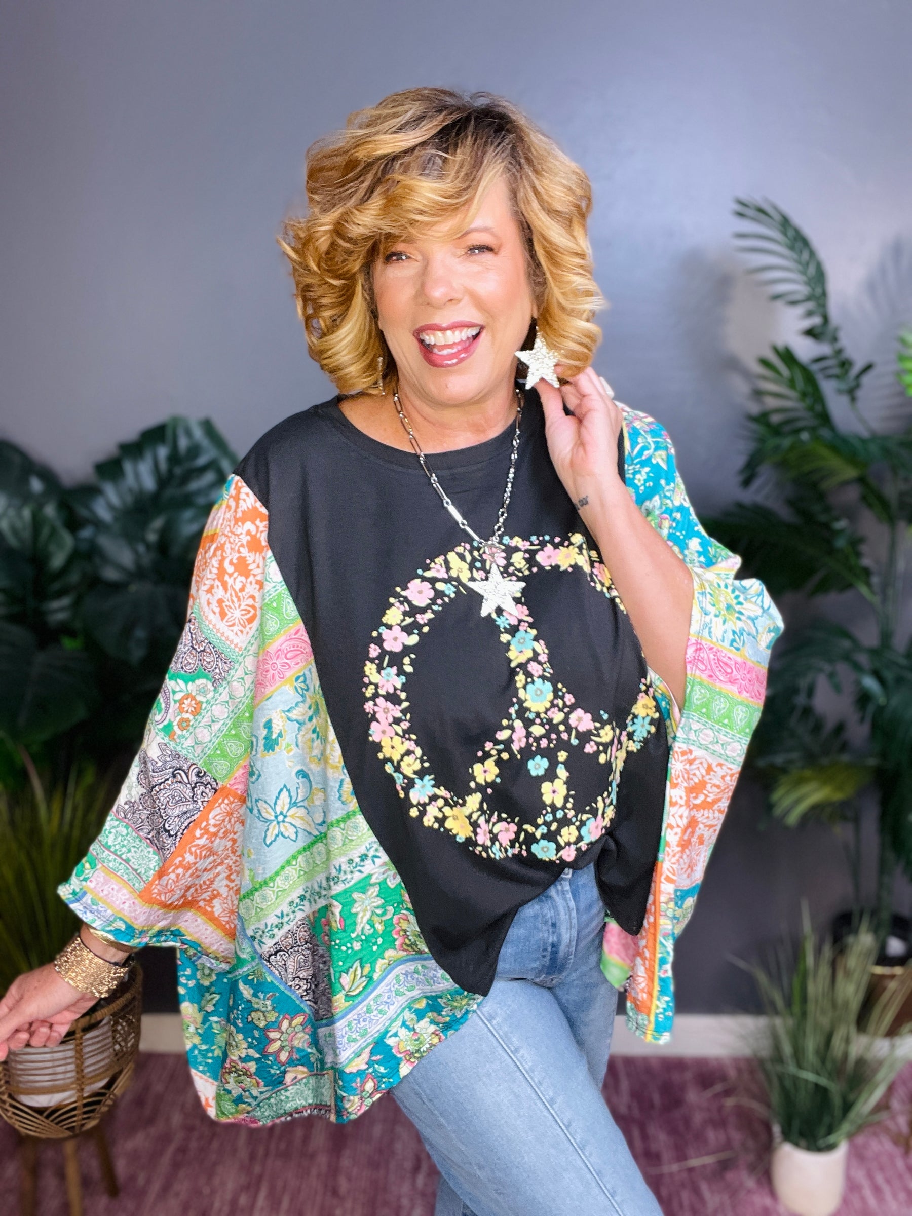 Live In Peace Flutter Sleeves Top - S023BK
