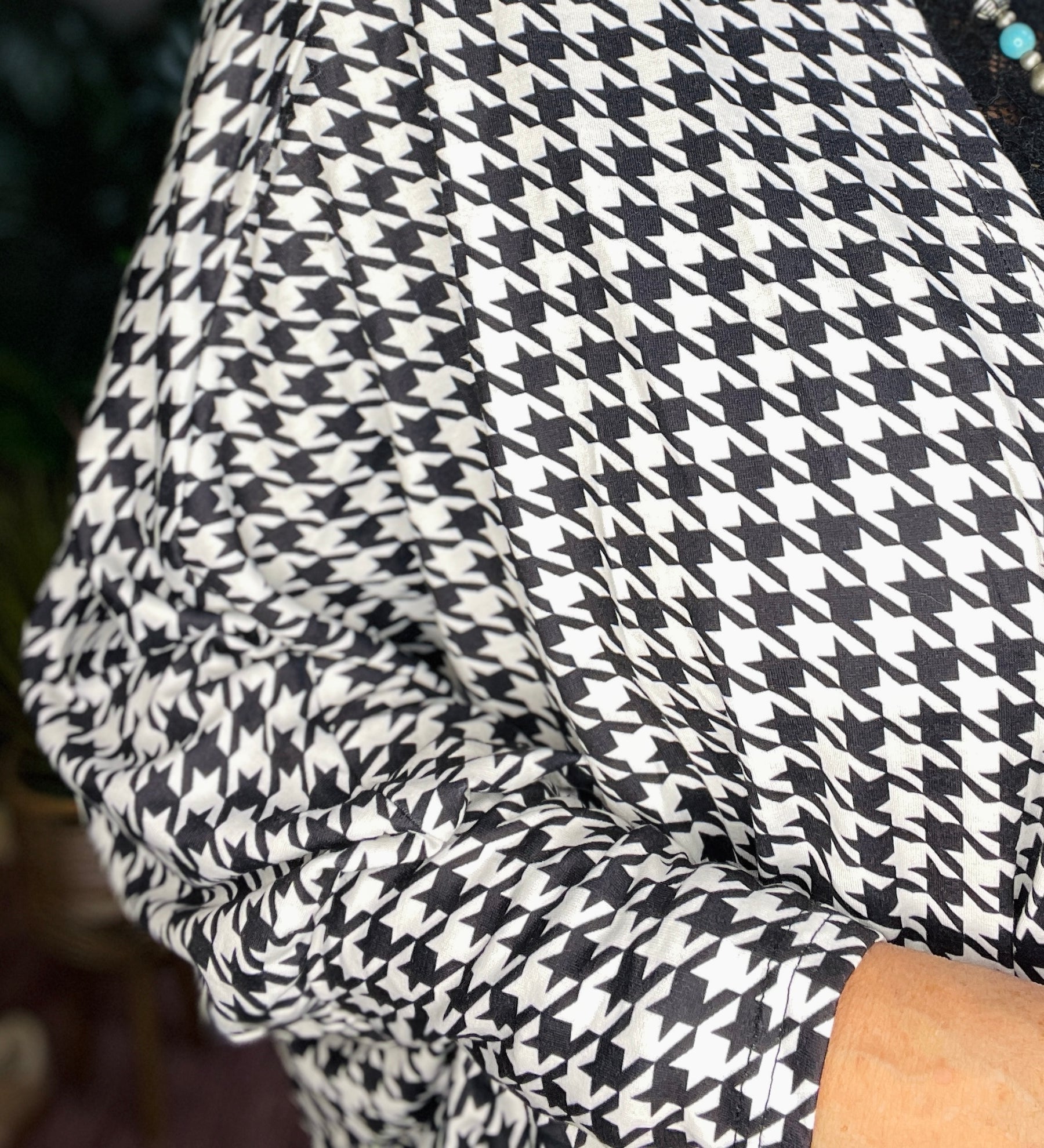 Check Me Out Houndstooth Kimonos