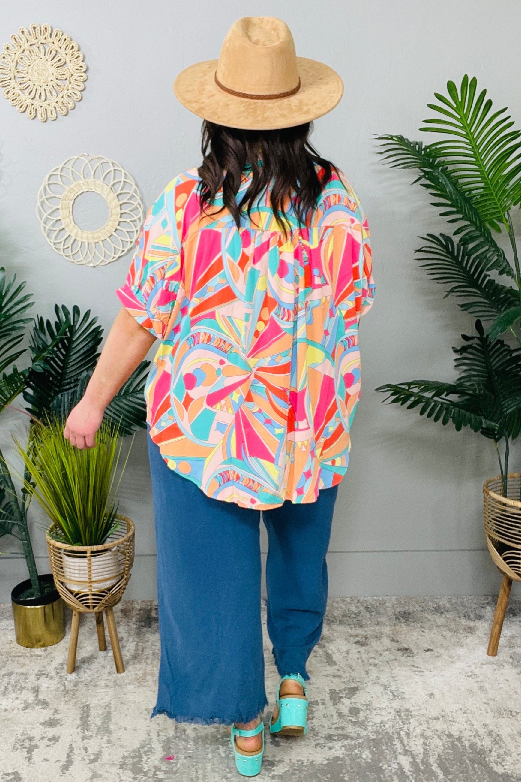 Wide Eyed Abstract Print Batwing Blouse - T11369MU