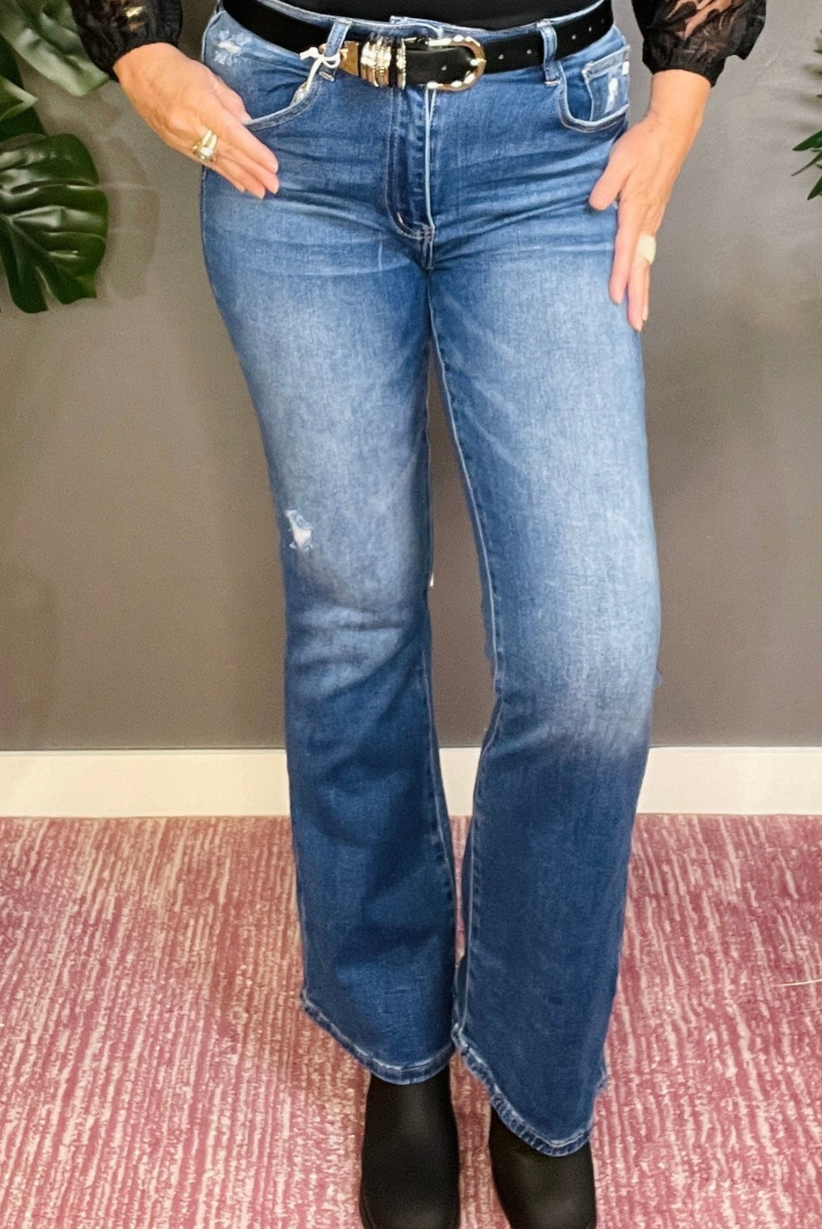 Blair bytos High Rise Bootcut Jean - J060DN