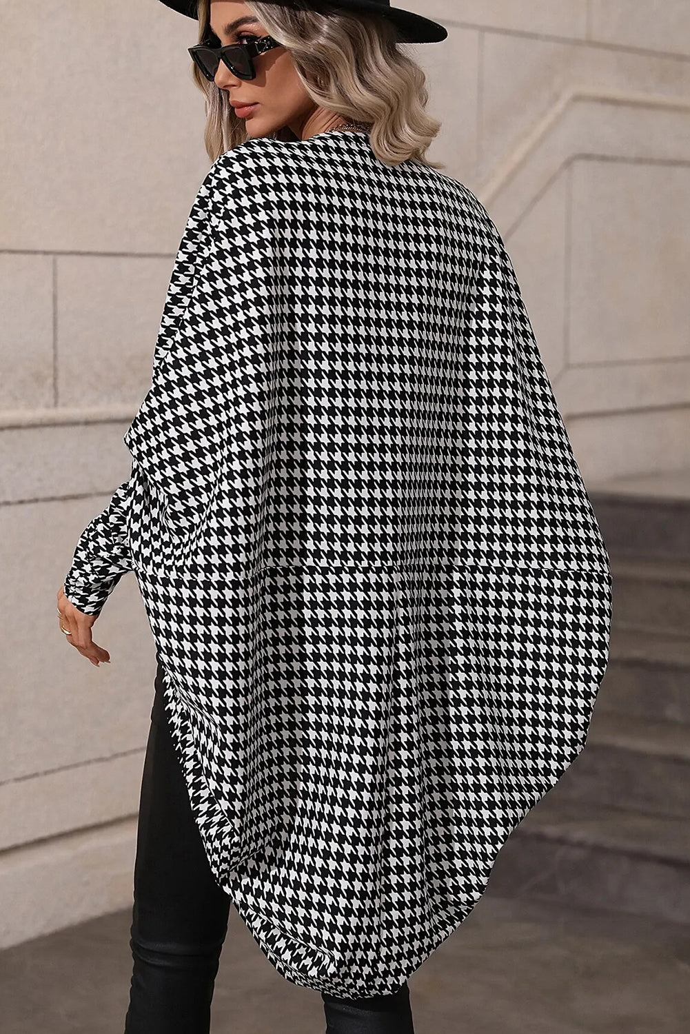 Check Me Out Houndstooth Kimonos