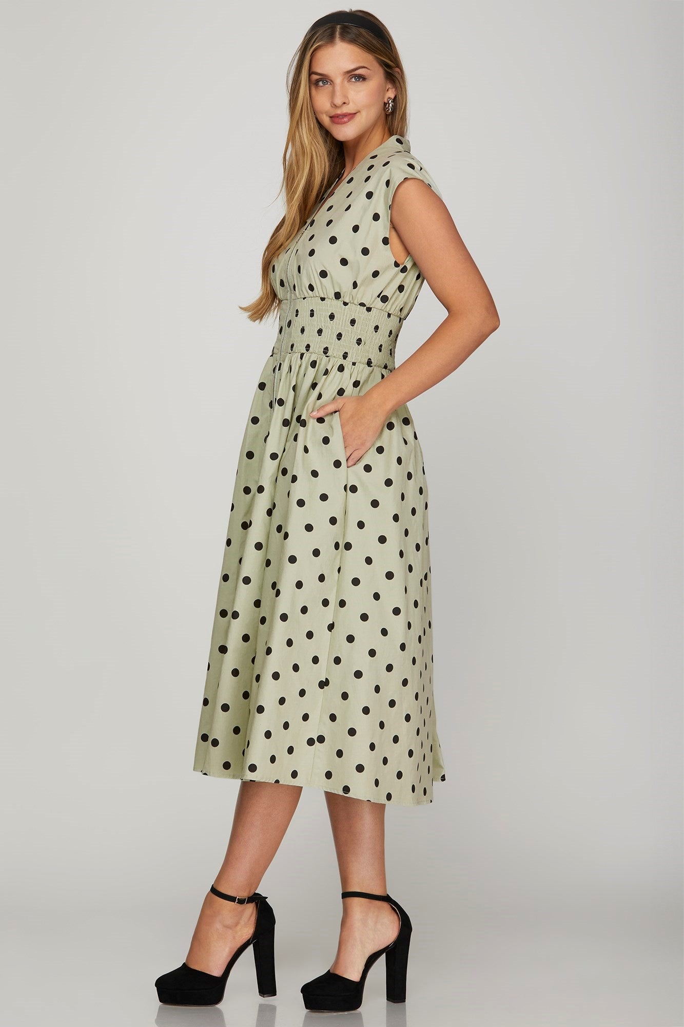 Connect The Dots Sage Midi Dress D5667SG