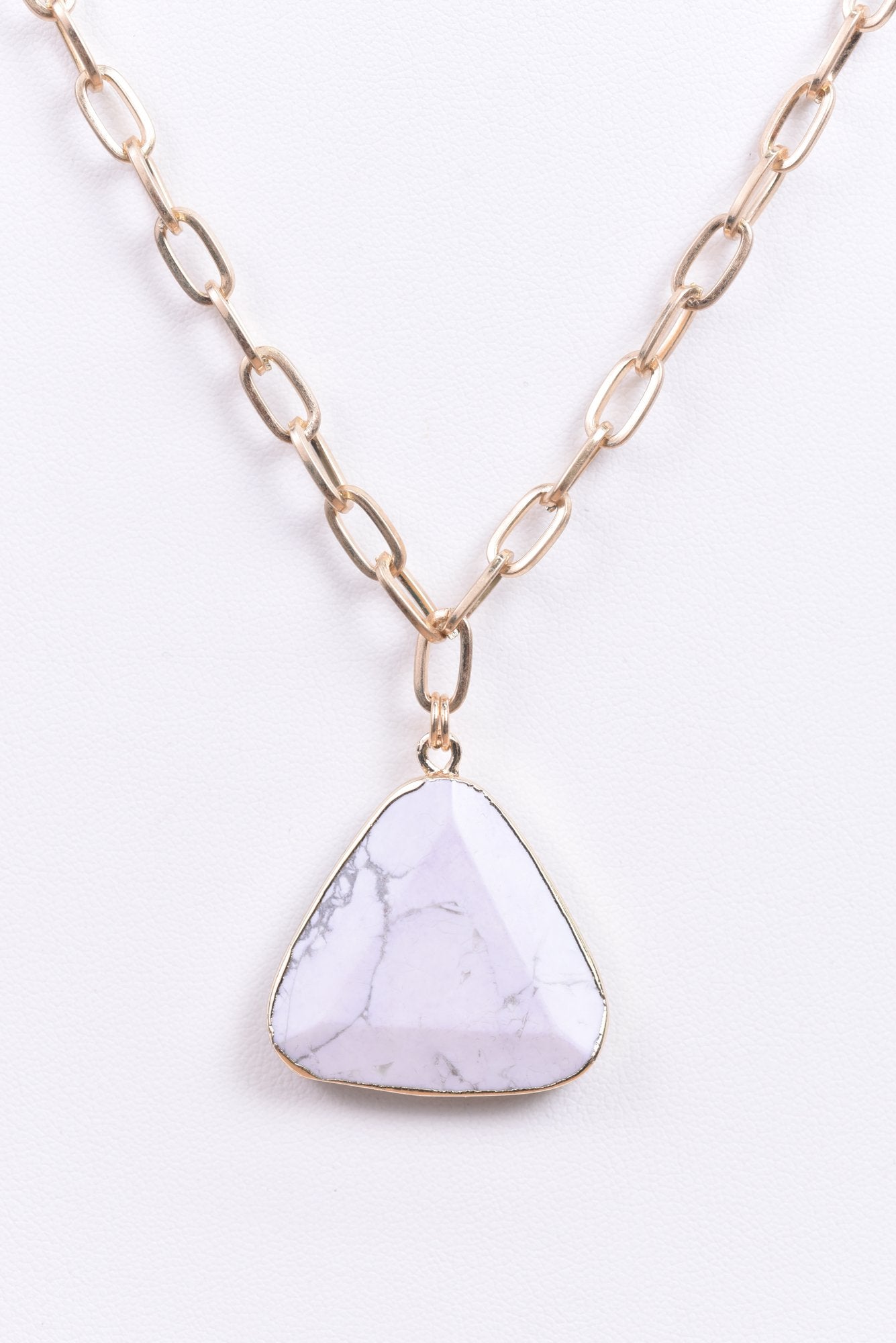 White/Gray/Gold/Marble Stone/Triangle Pendant Necklace - NEK3955WH