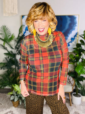 Plaid All The Way Top - YF004PL