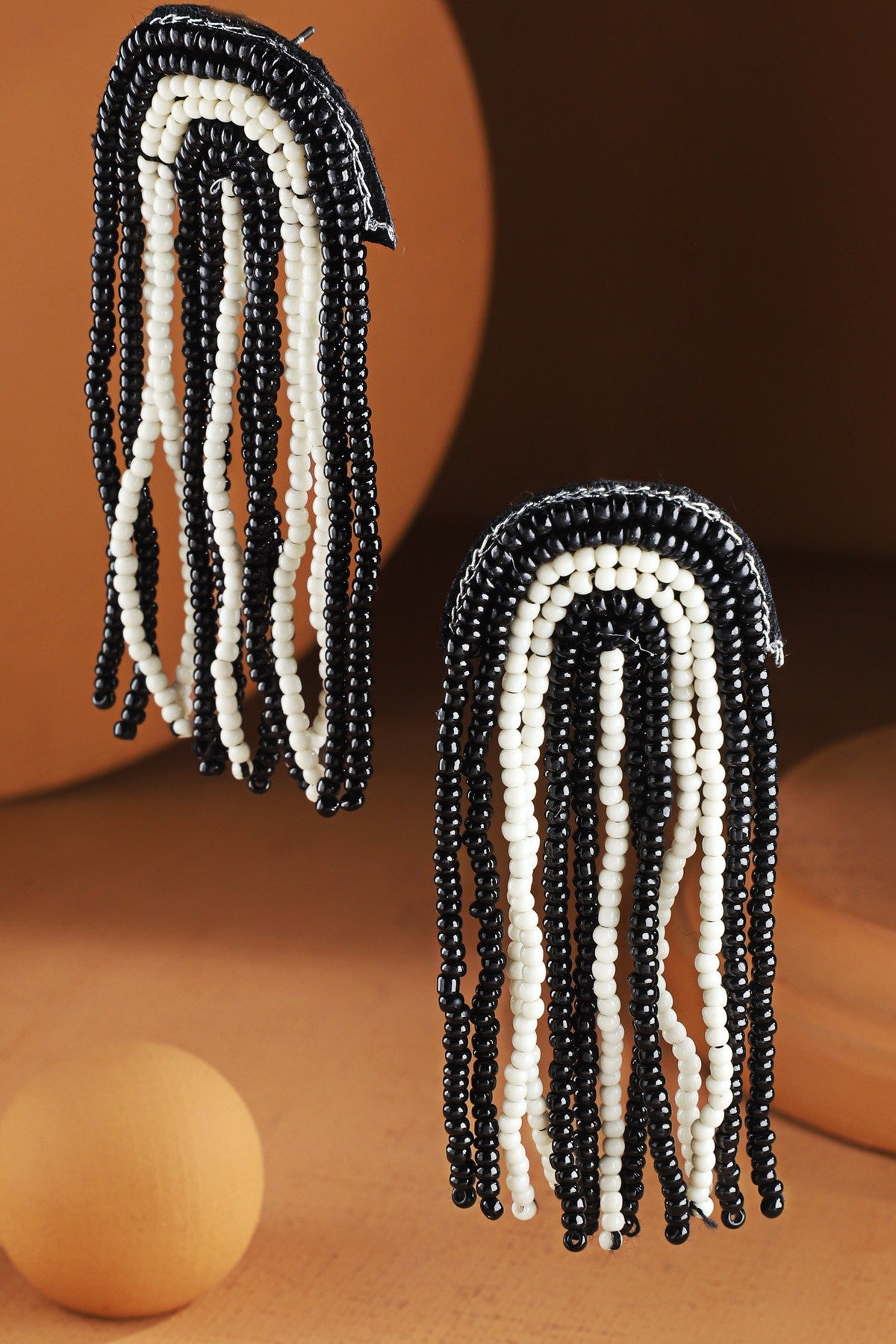 Black Seed Bead Color Block Arch Earring - E053BK