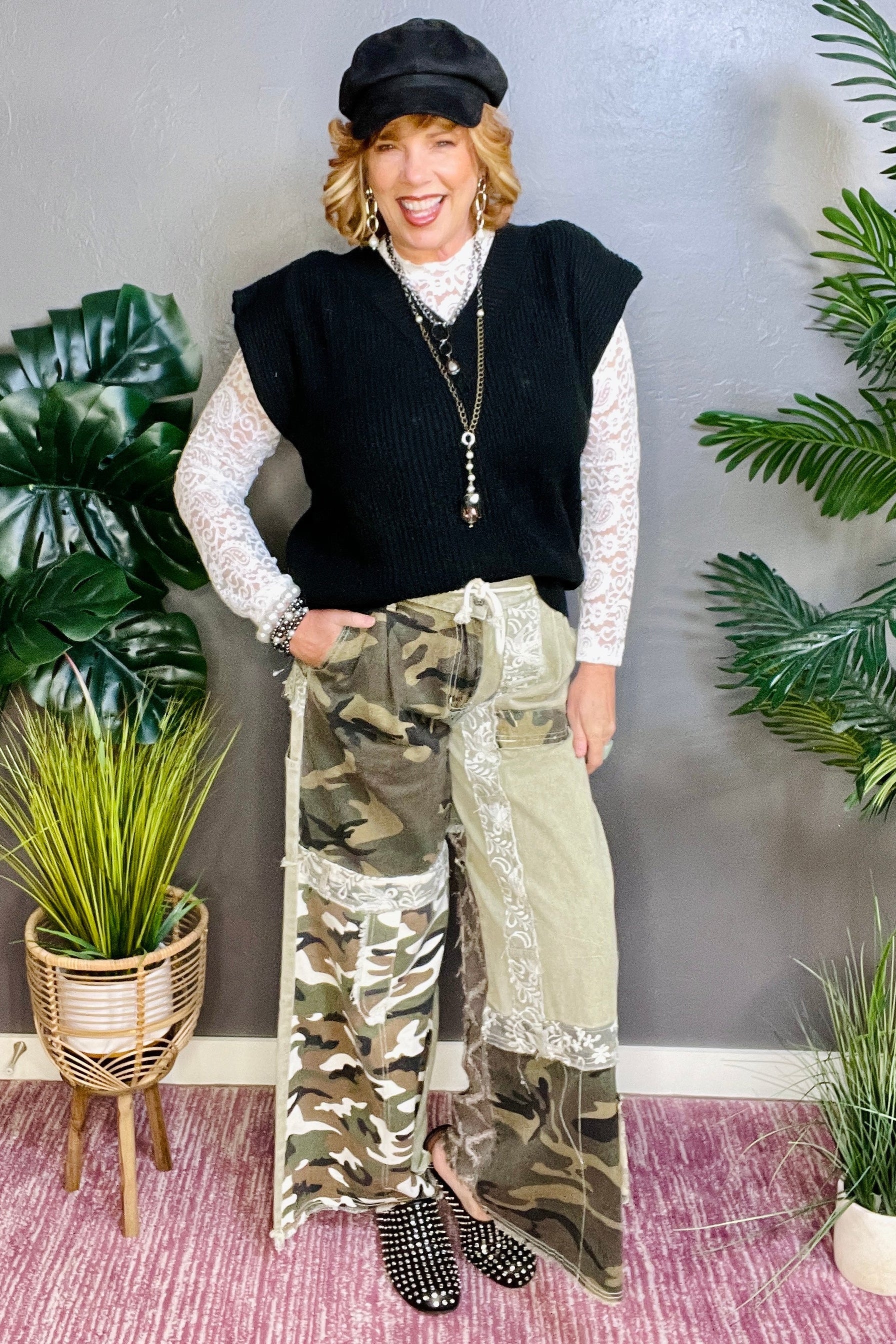 Keep It Preppy Black Vest - S094BK