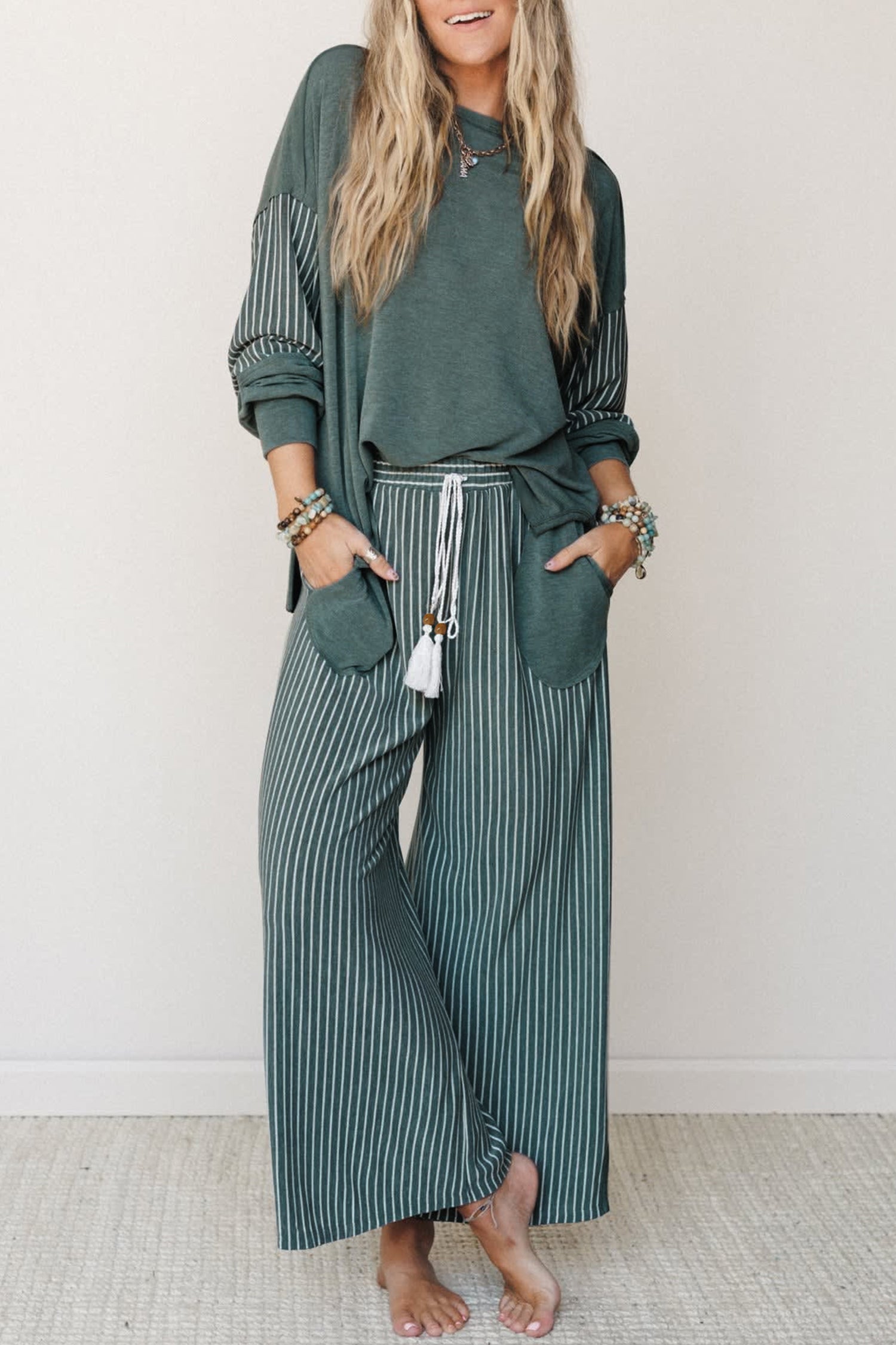 Kick Back Cutie Top And Pant Set (2 Colors)
