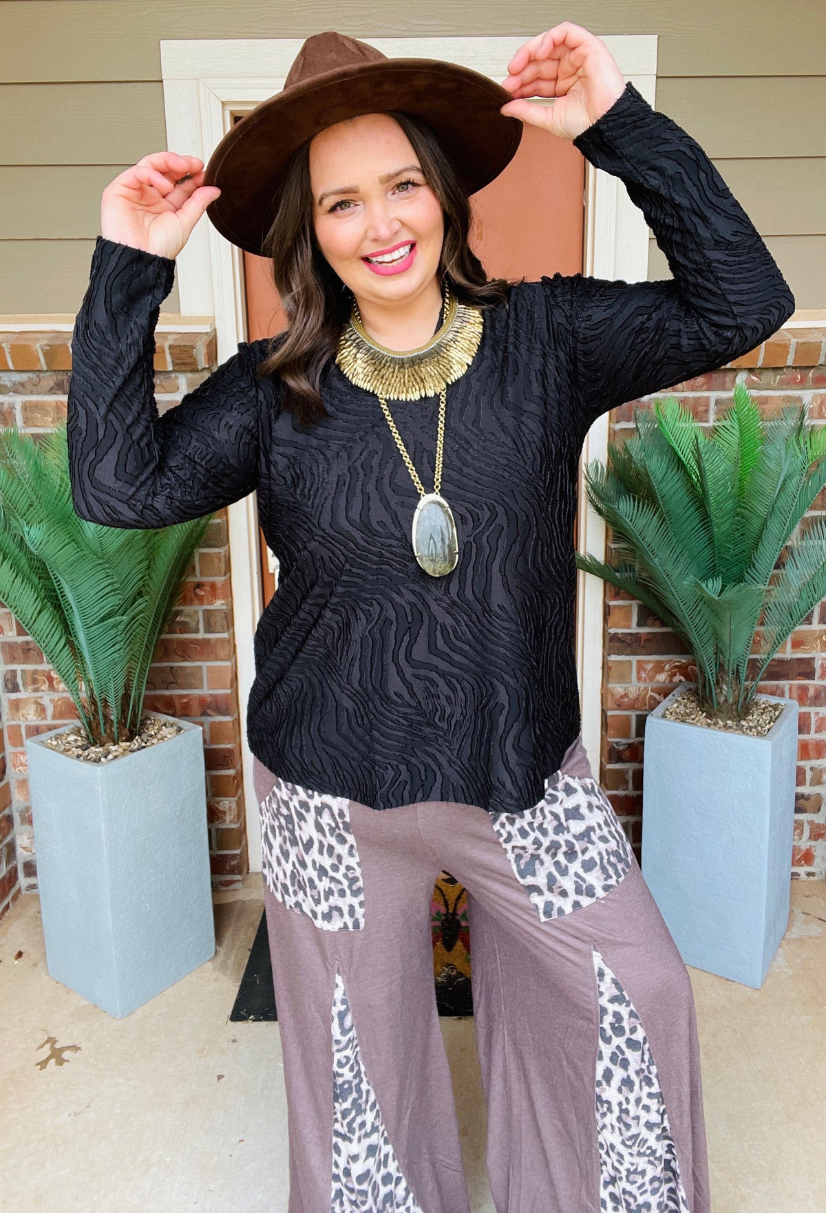 All Things Lovely Black Top - T055BK