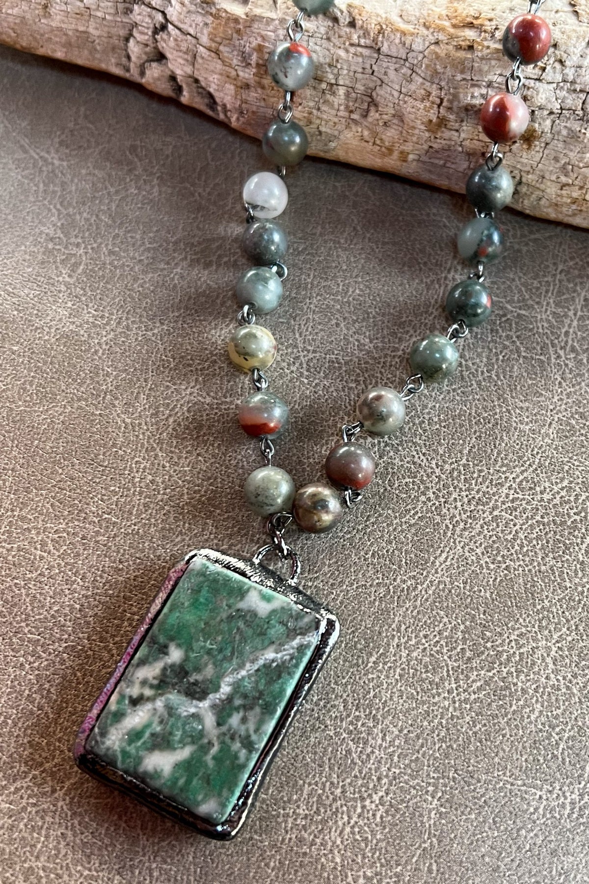 Stone Beaded Necklace - N012TU