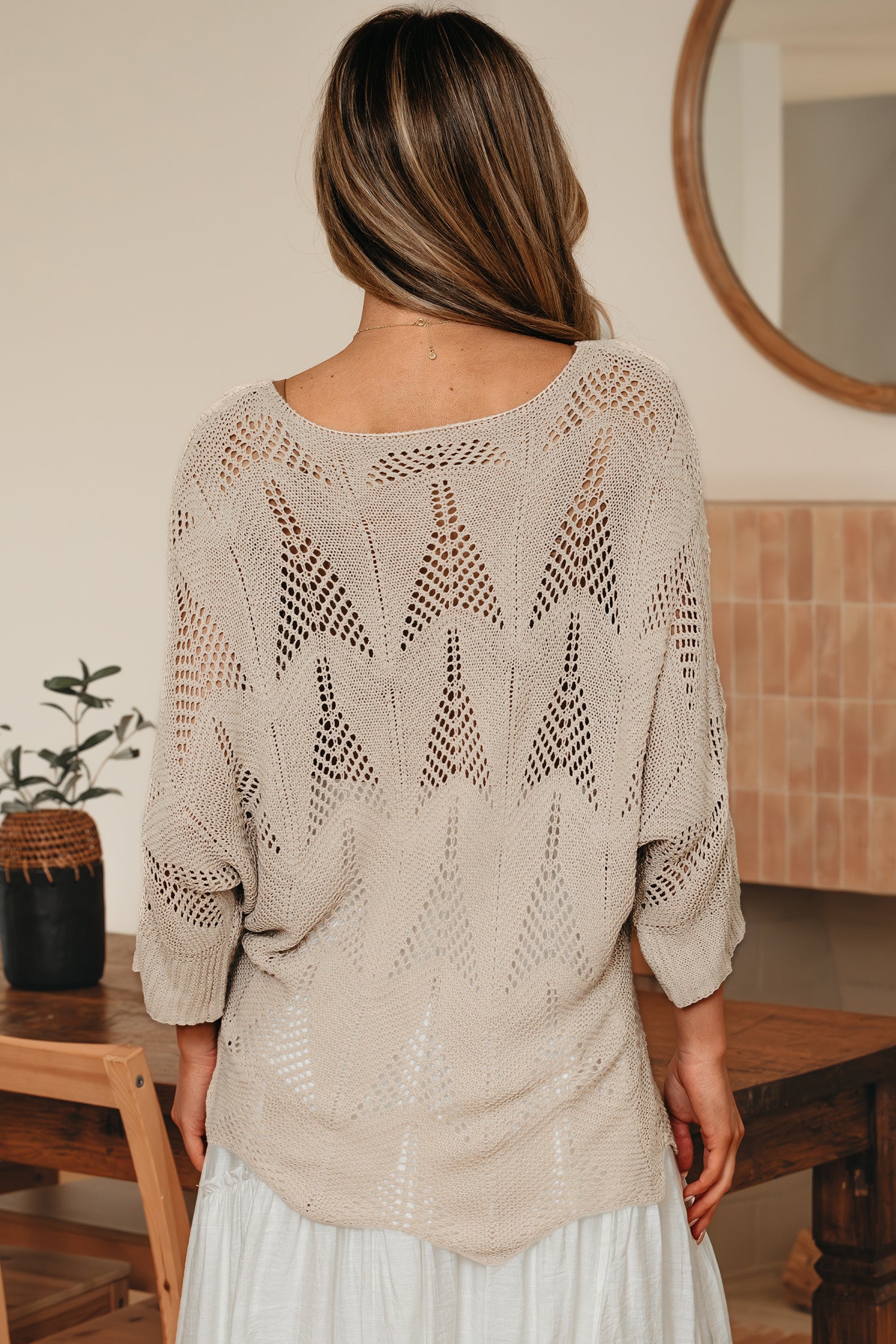 Caught In The Breeze Sweater (2 Colors)