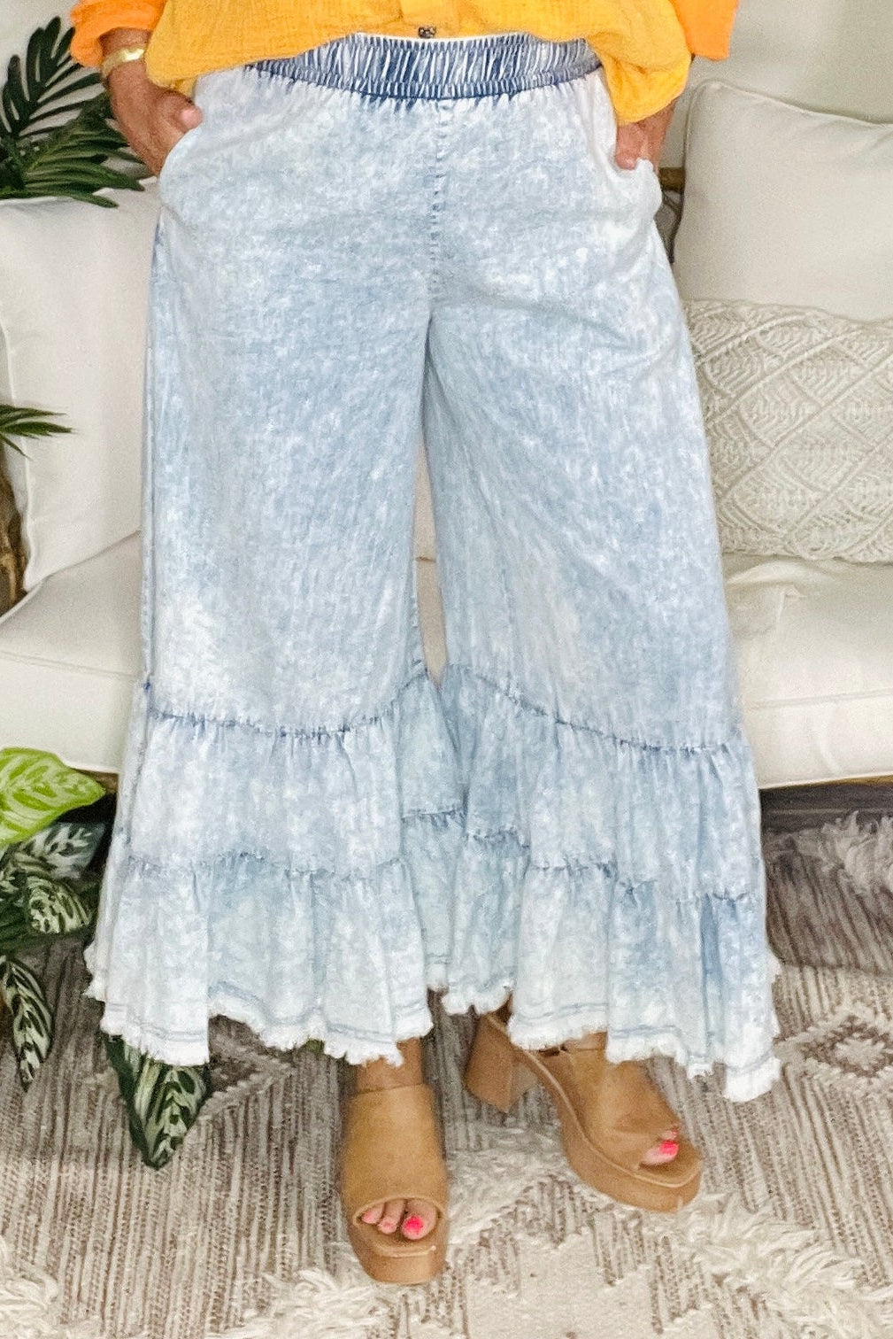 Ruffle Me Happy Pants - P153DN