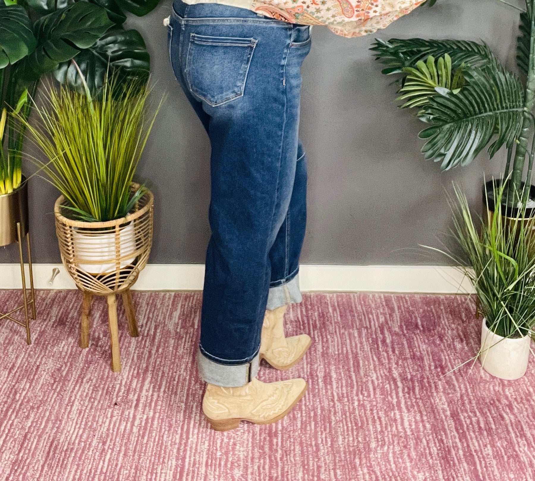 Lark Slouchy Crop Barrel Cuffed Jeans