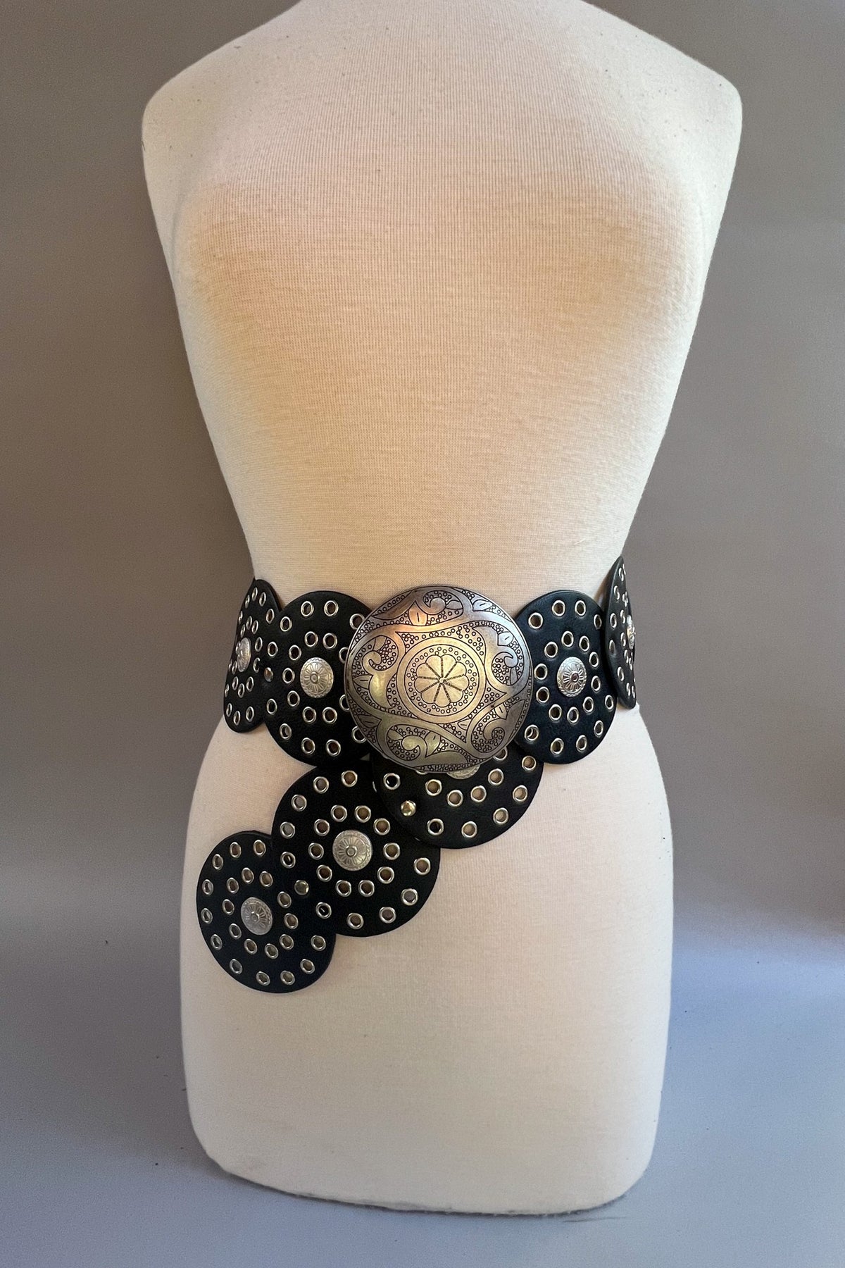 Black Disk Belt - BE007BK