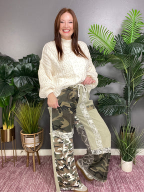 Run And Hide Camo Pant - P012CM