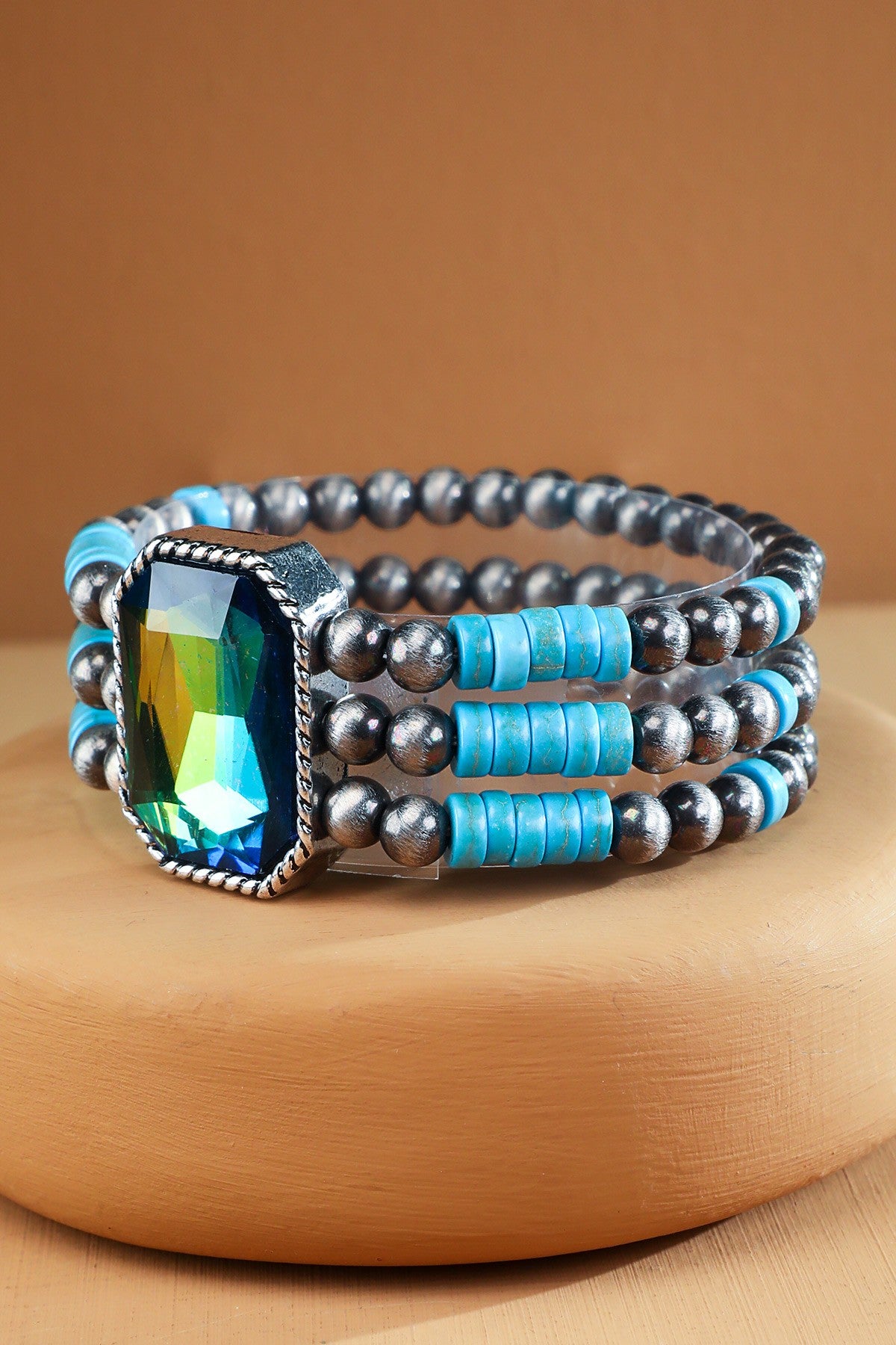 Layered Navajo And Glass Bracelet - B031TU