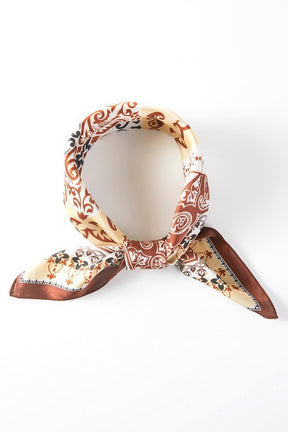 Brown Paisley & Arabesque carf - SC006BR