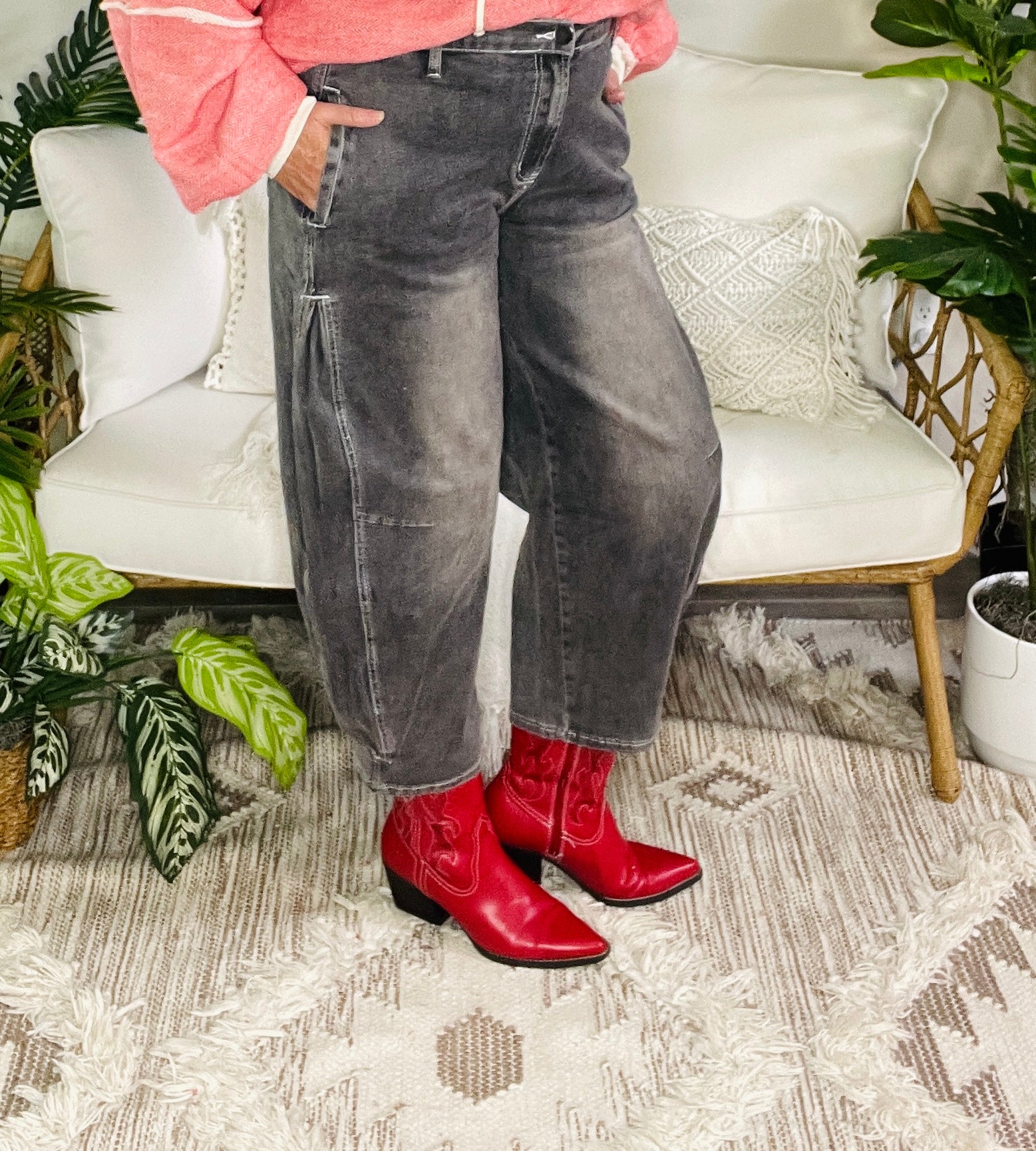 Living On The Edge Jeans - J098BD