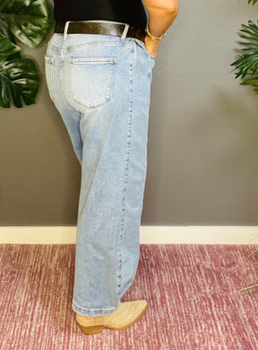 Emerson Mid Rise Wide Barrel Transferable Leg Snap Jeans