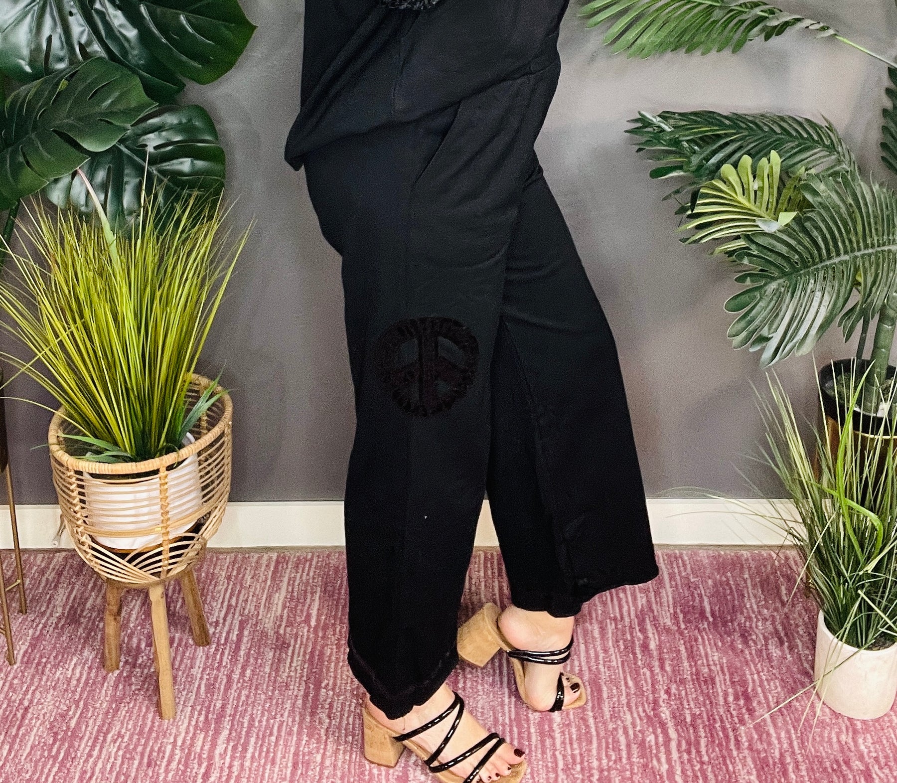 Let Your Peace Shine Pants - P037BK