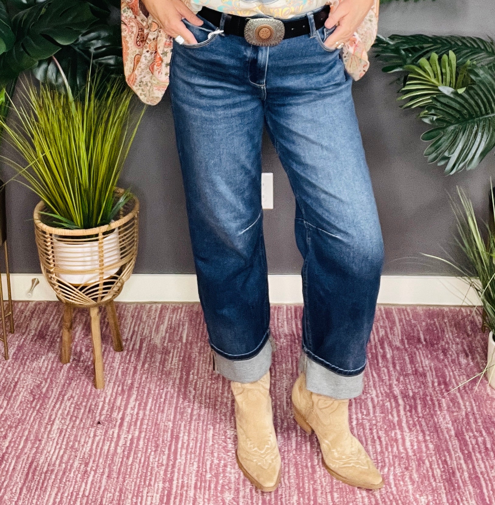 Lark Slouchy Crop Barrel Cuffed Jeans