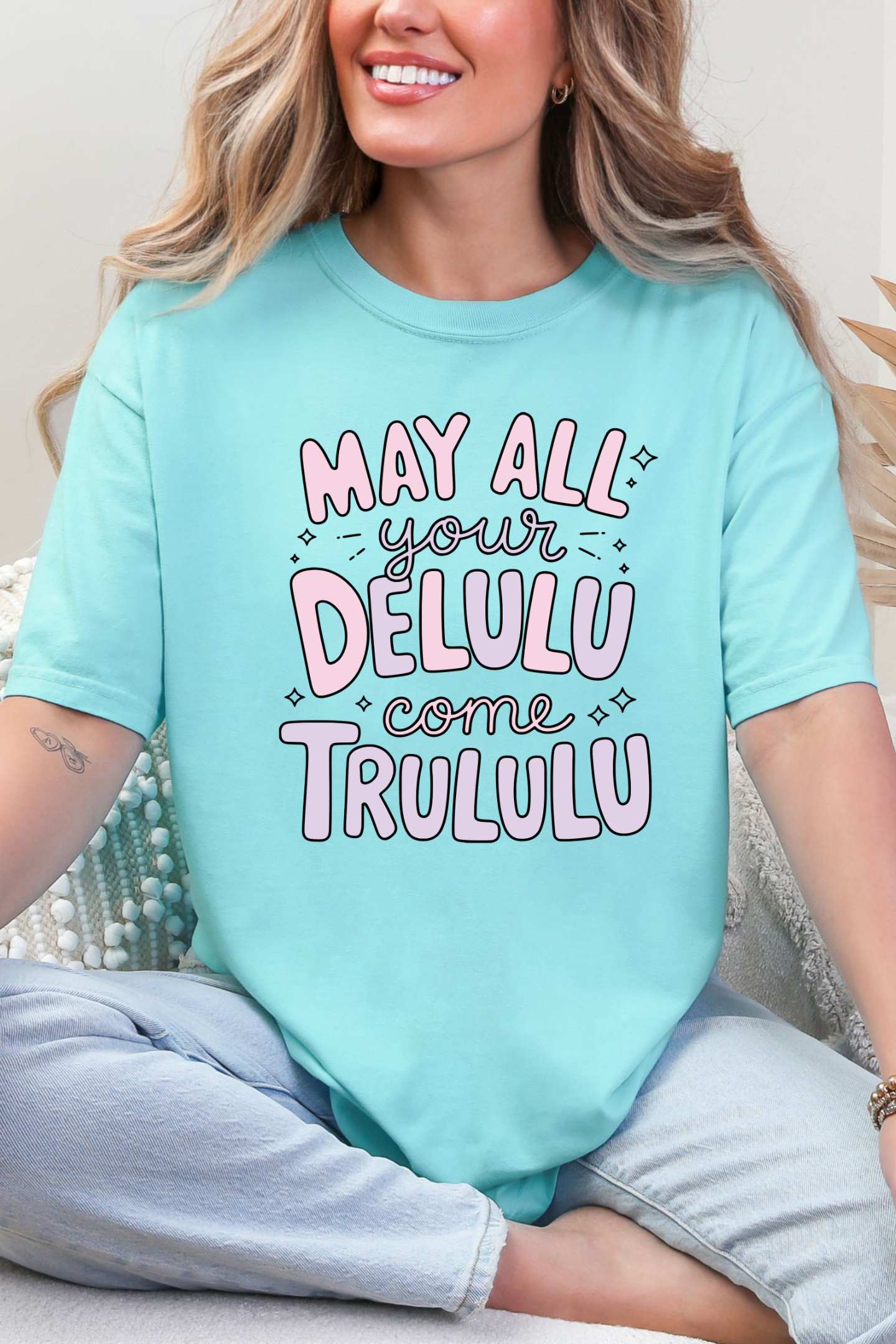 Delulu Graphic Tee