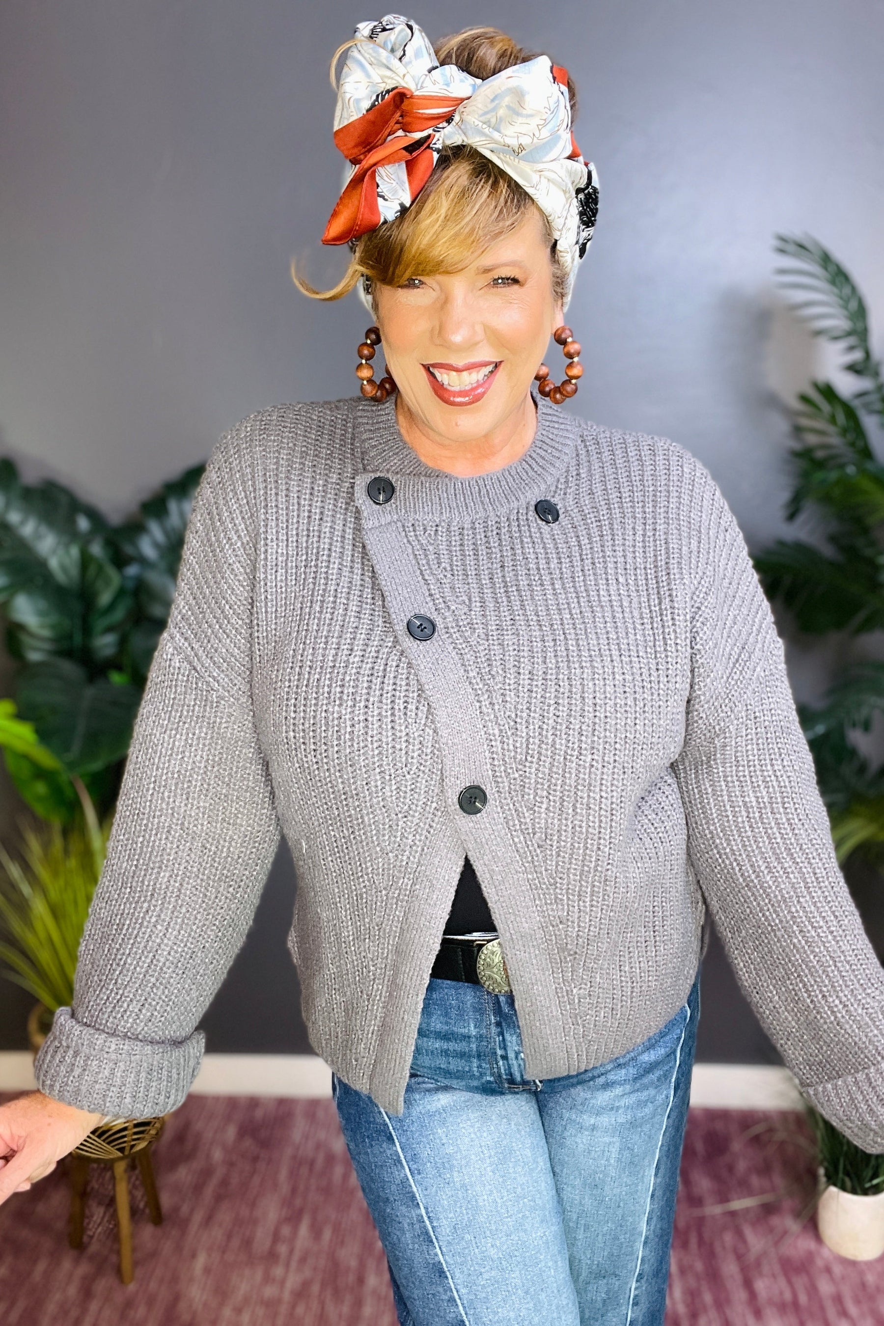 All The Feels Button Detail Sweater (2 Colors)