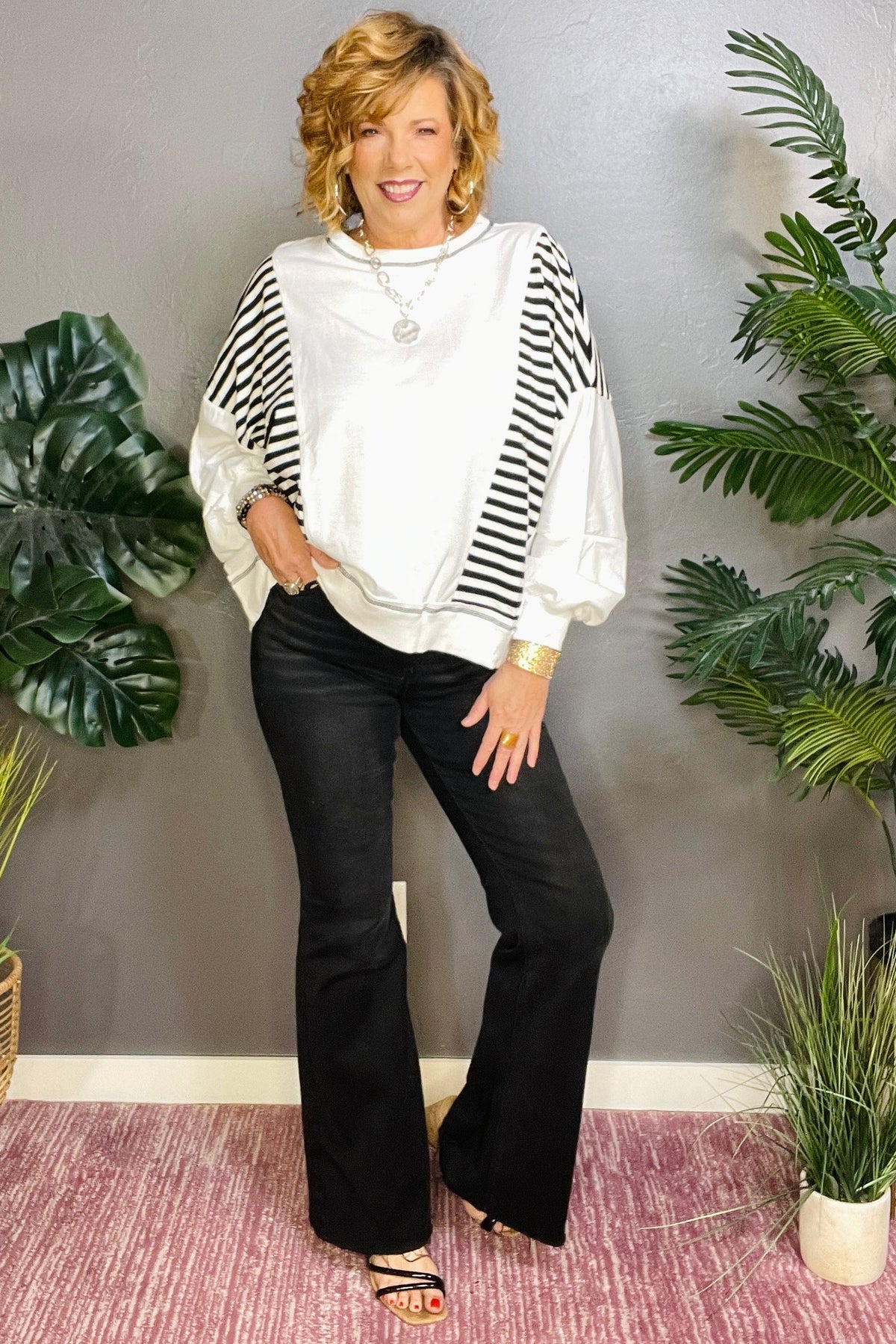 Show Your Stripes Oversize Sweatshirt
