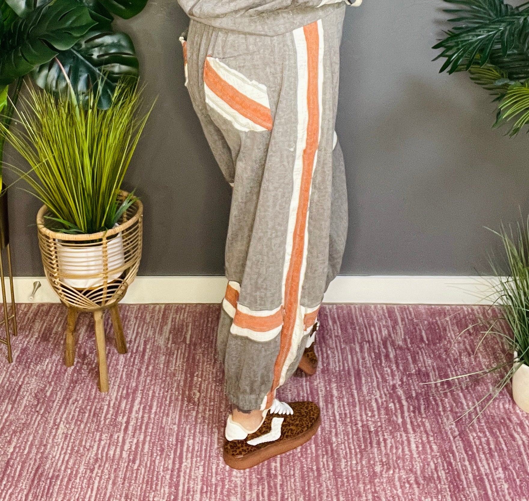 Up And Running Charcoal Jogger Pant - P015CG