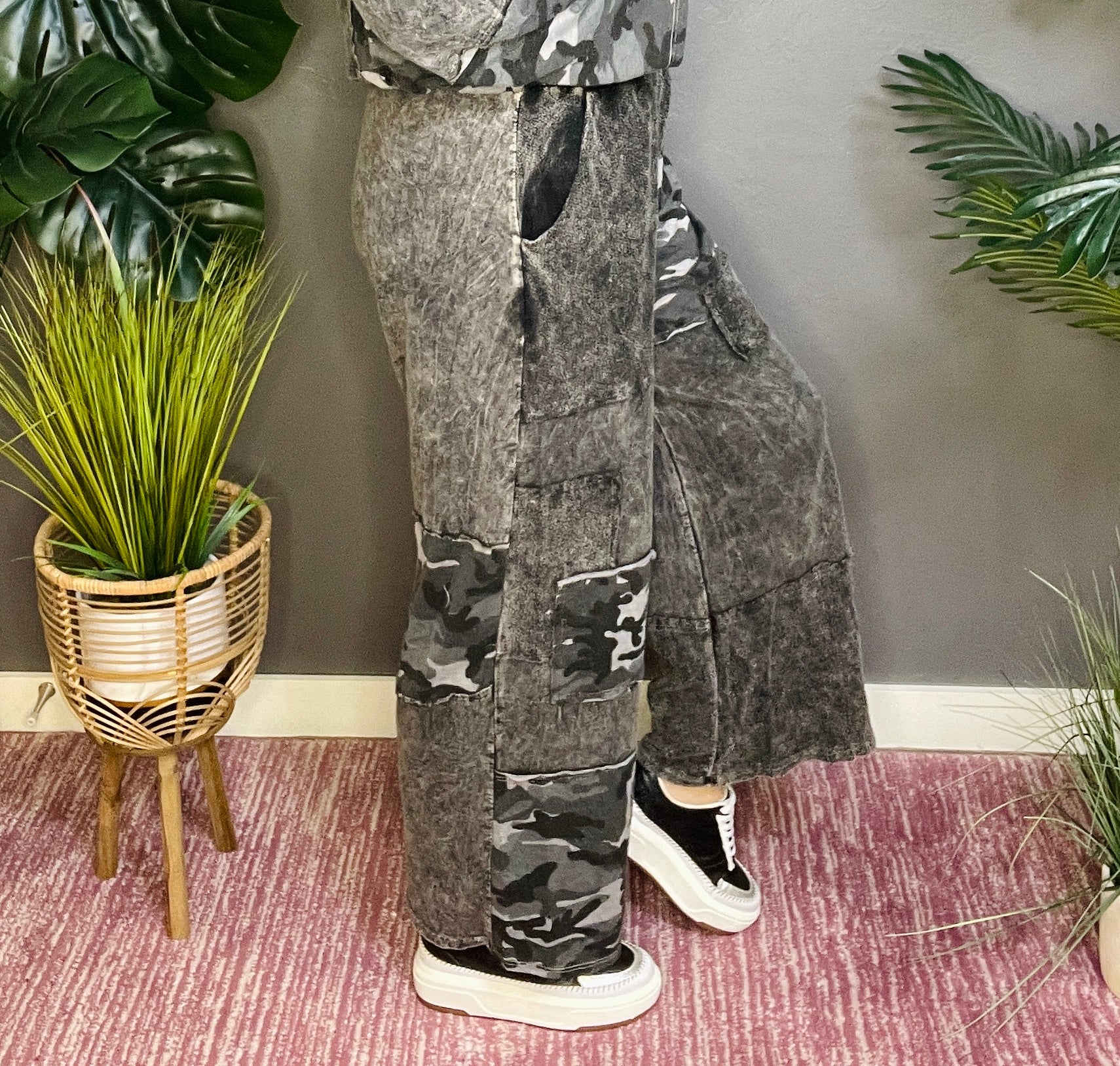 Run To You Camo Pant - P011CM