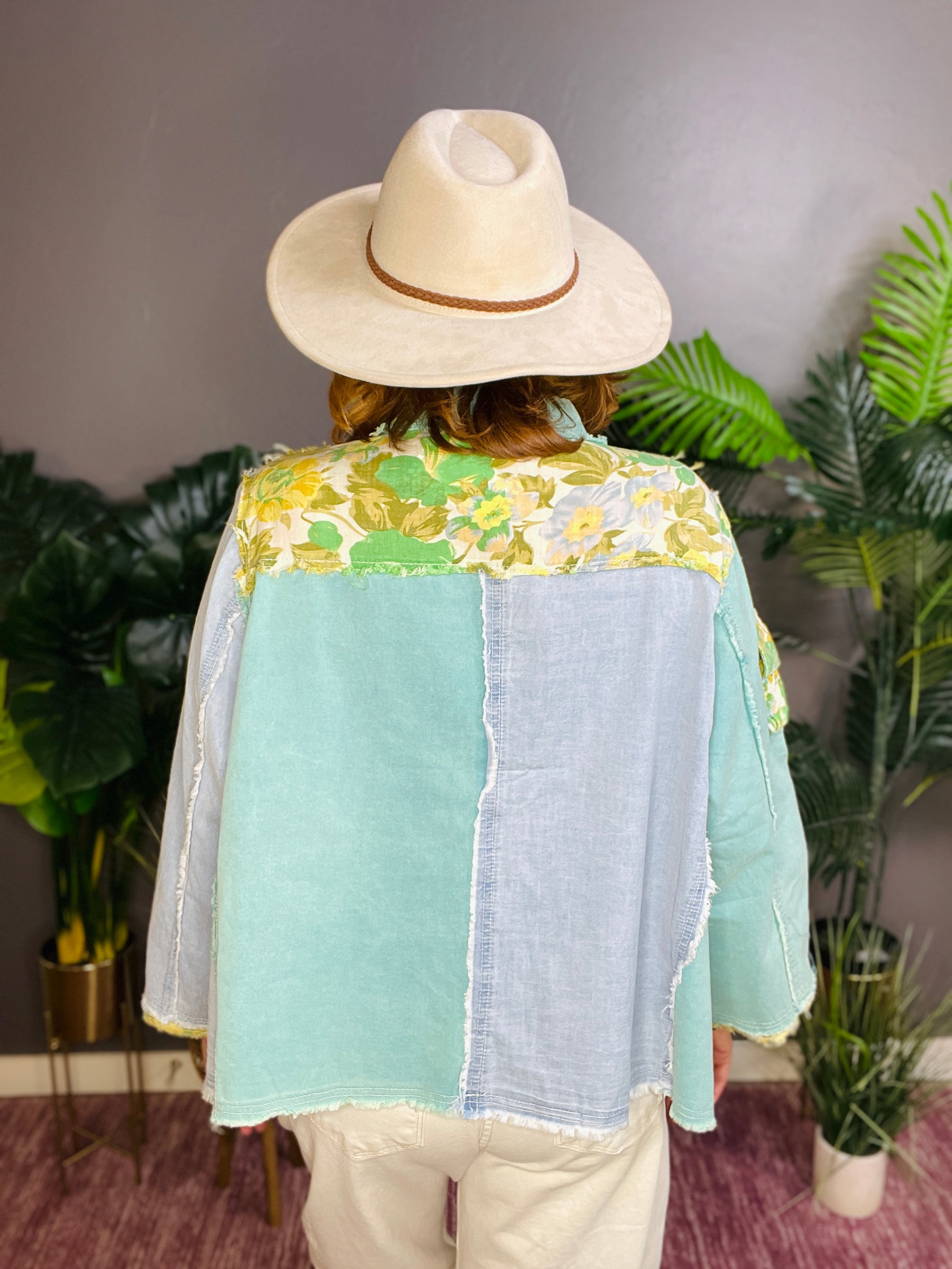 Always On Trend Outerwear - OT112DN