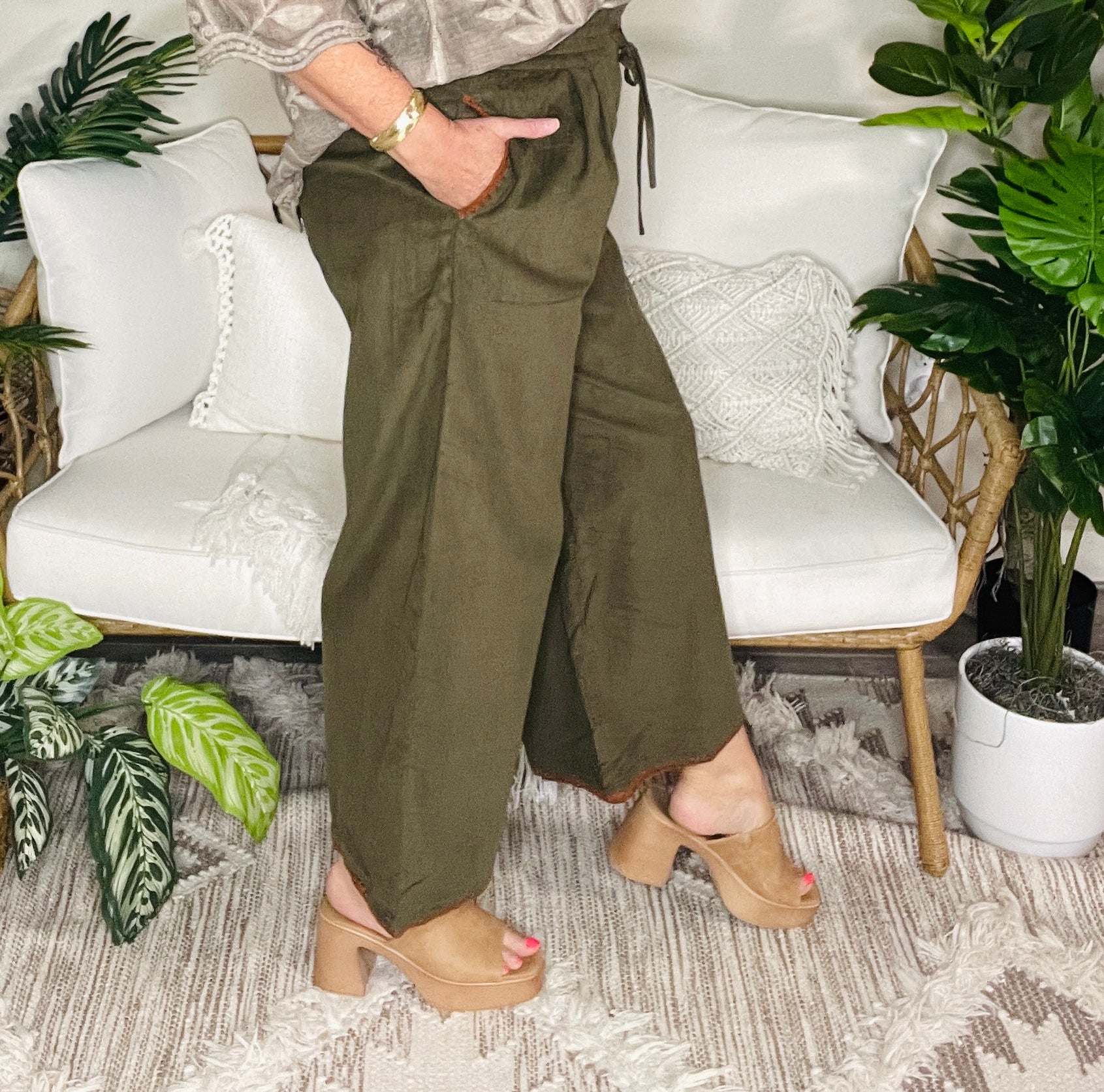 Copper Canyon Olive Pants - P158OL