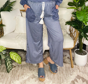 Kick Back Cutie Top And Pant Set (2 Colors)