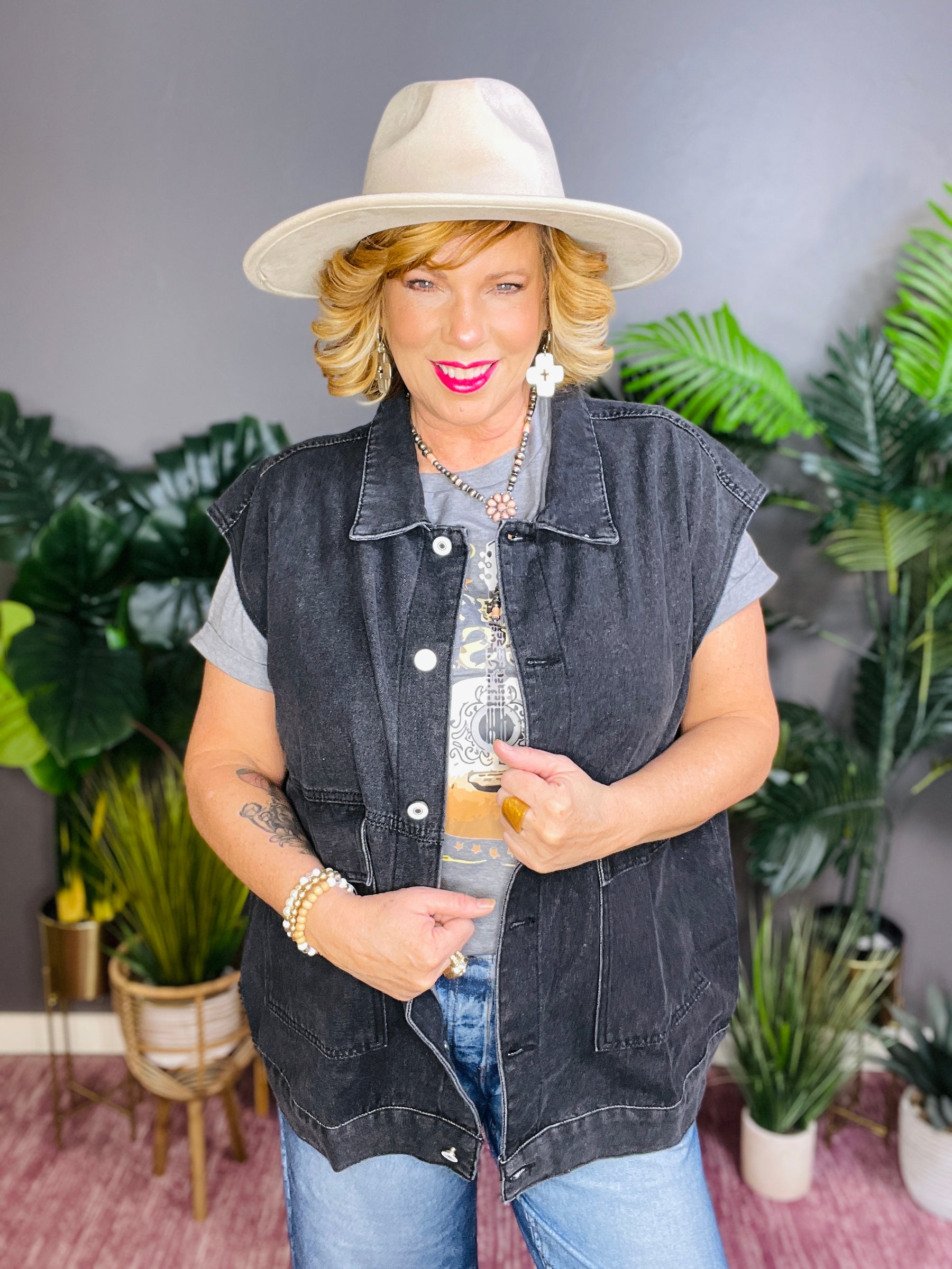 Life At Ease Denim Jacket (2 Colors)