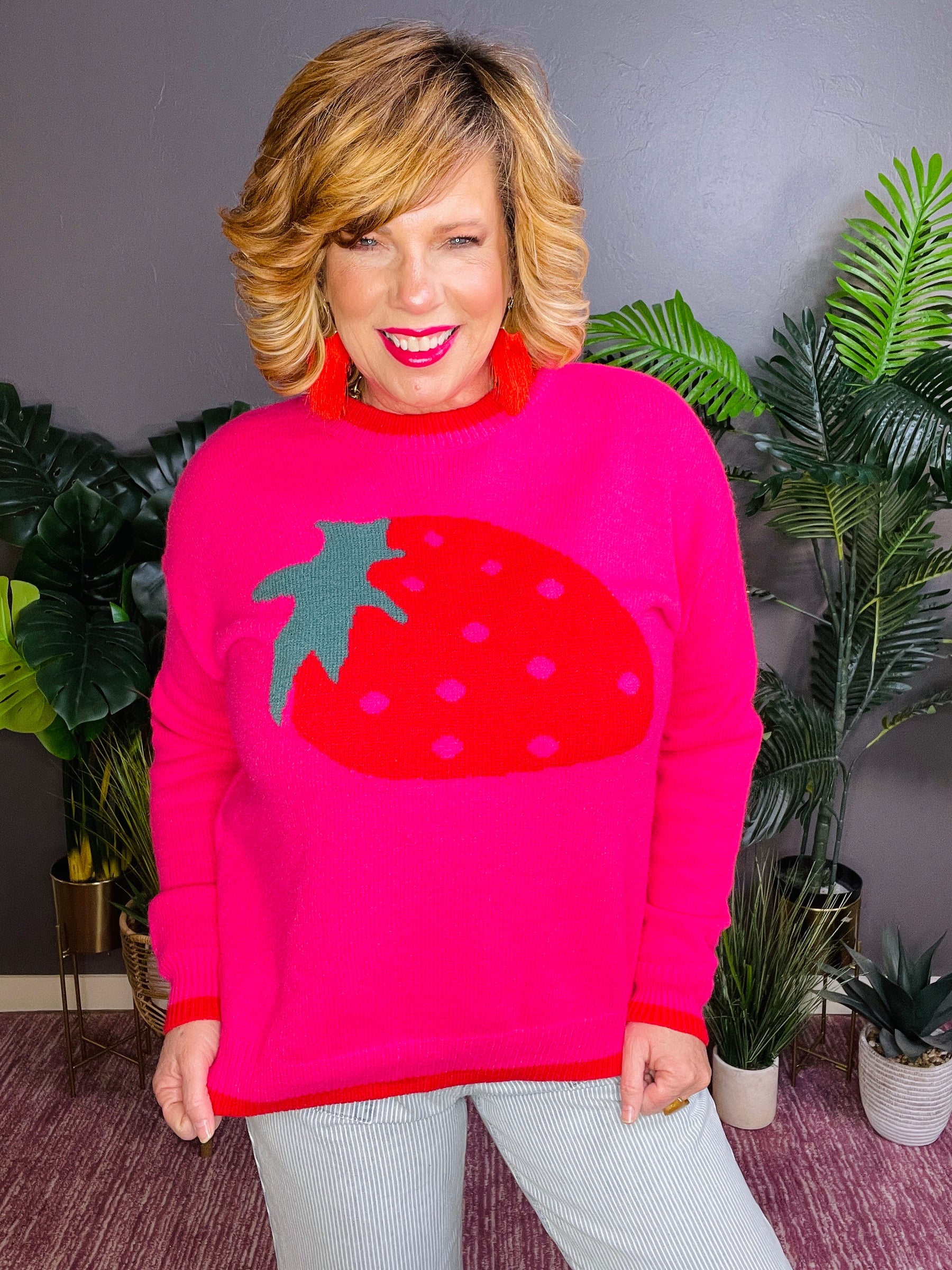 Strawberry Kisses Sweater (2 Colors)