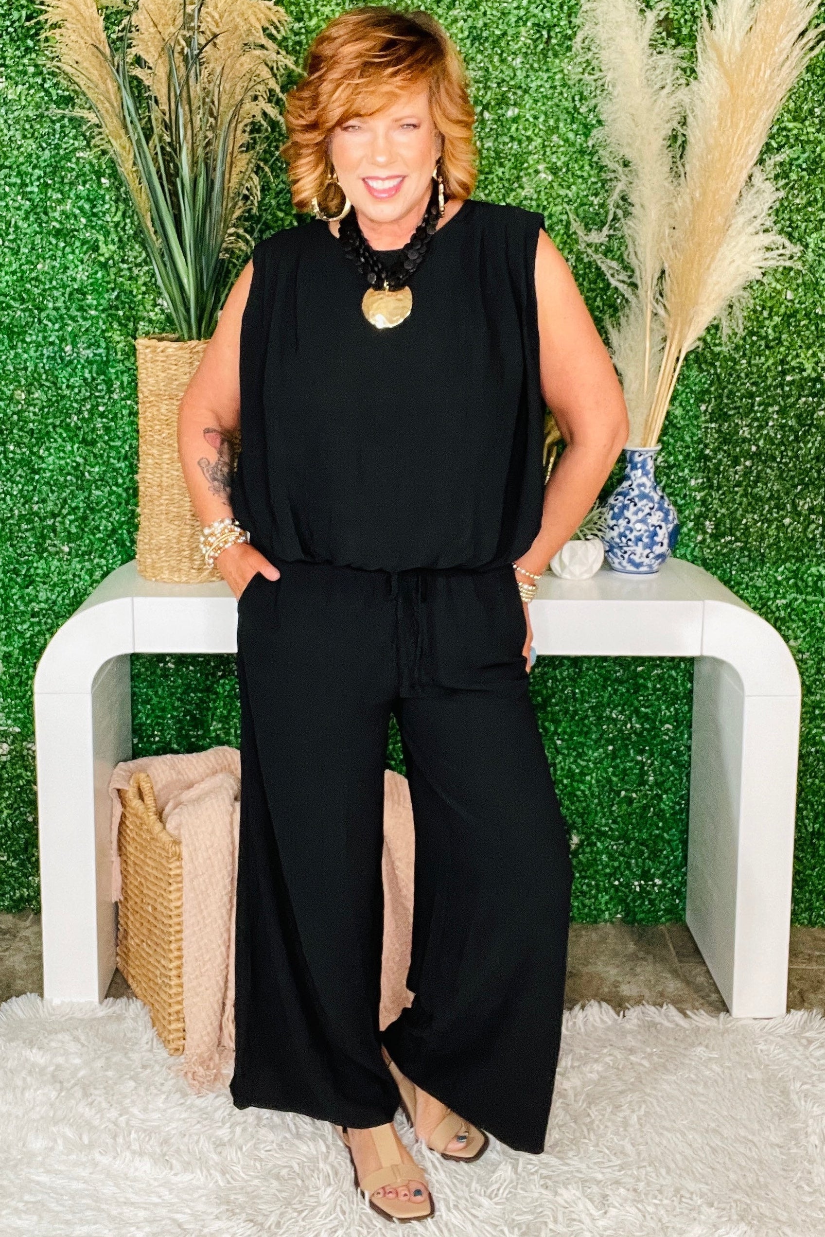 Uptown Girl Black 2pc Set - R015BK
