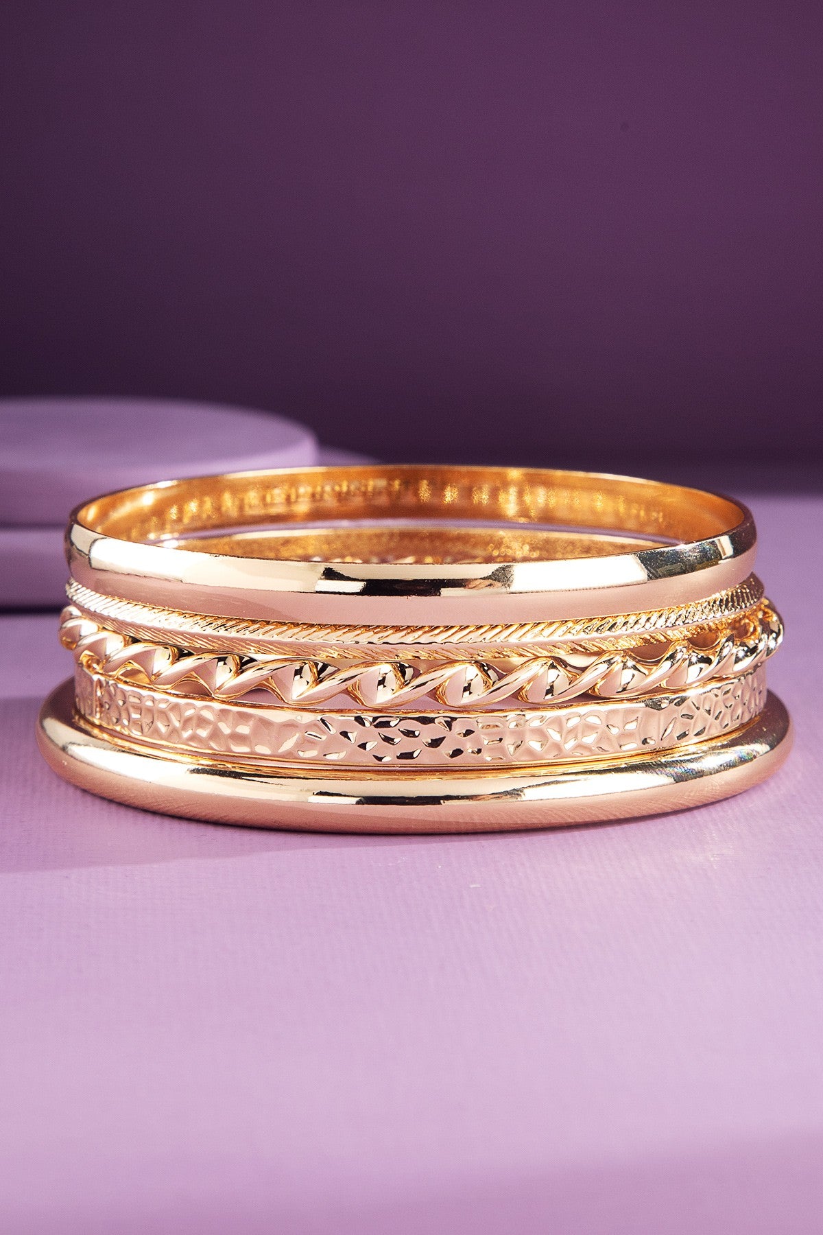 Gold Metal Bangle Bracelet - B051GO