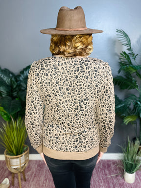 Fierce And Free Ribbed Trim Top